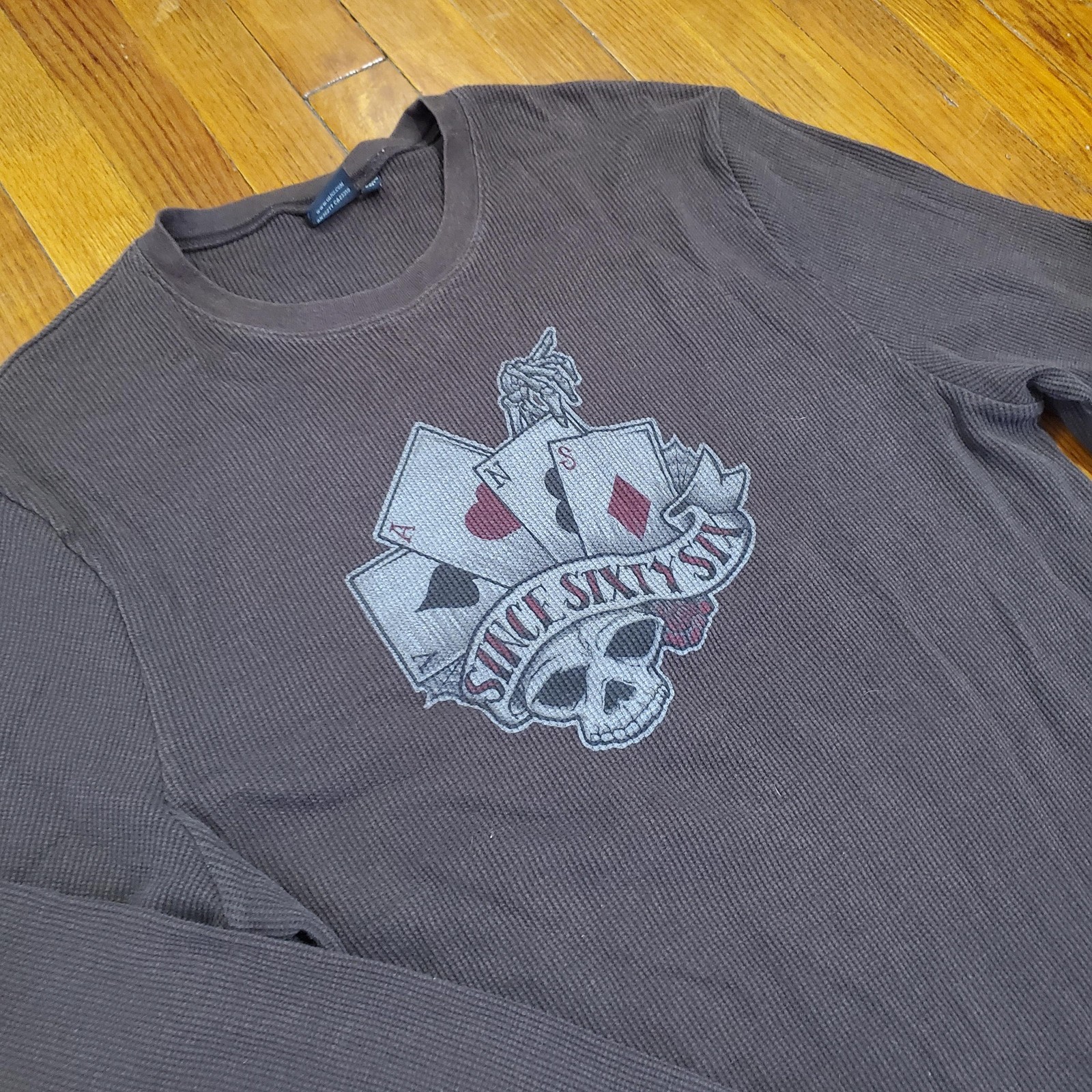 Vans Thermal Shirt Mens 2XL Brown Skull Poker Cards Graphic Long Sleeve Tee
