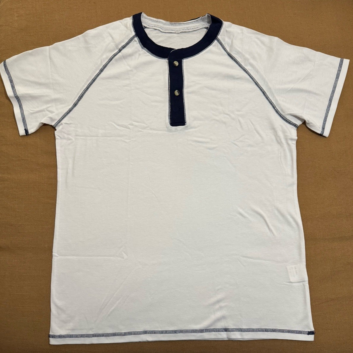 Men&rsquo;s Medium Henley Shirt Short Sleeve Lightweight Button Cotton Casual Tee Top