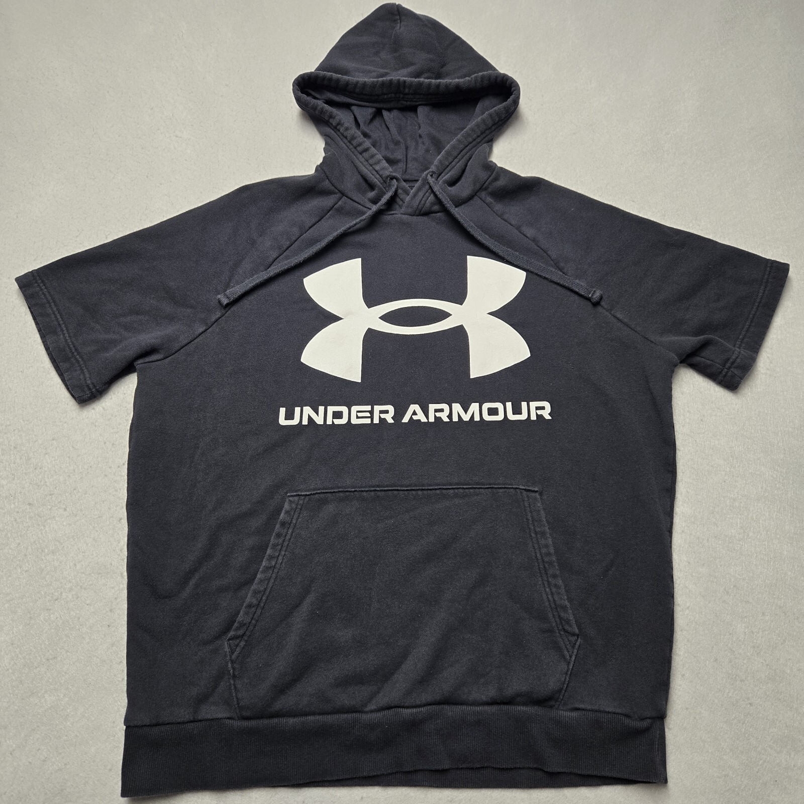 Under Armour Shirt Mens Large Black Short Sleeve Loose Fit Hooded Pullover