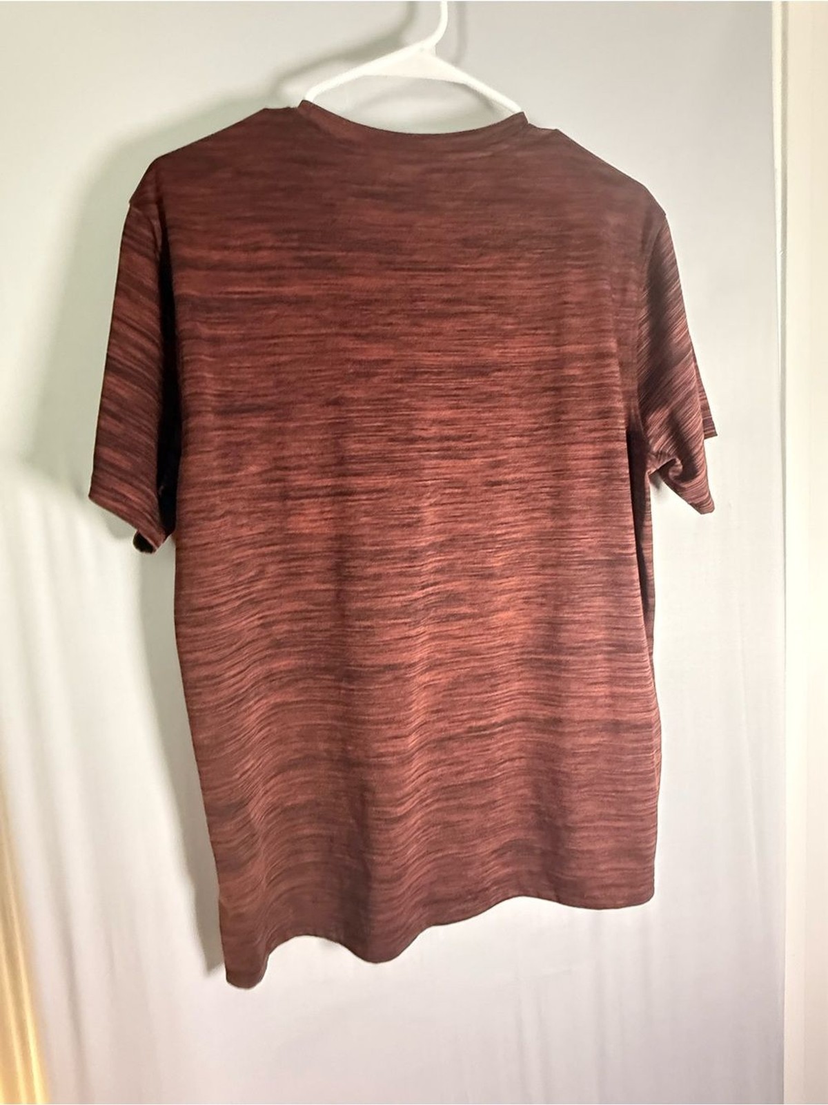 Reebok Men’s Heathered Burgundy Short Sleeve Tee