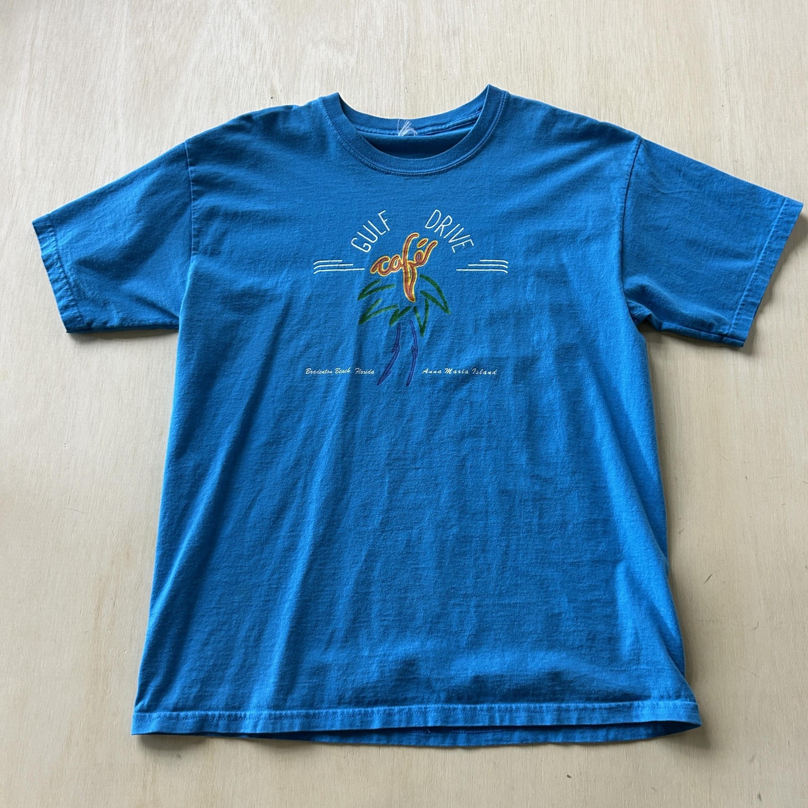 Gulf Drive Cafe Shirt Mens Medium Blue Florida Anna Maria Island Tee T-Shirt