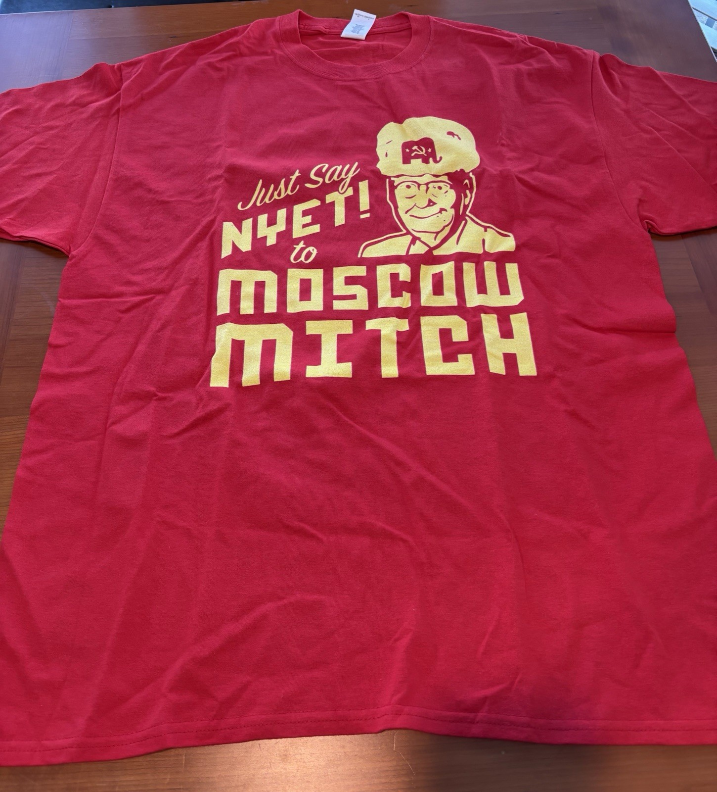 Kentucky Democrats « Say Nyet to Moscow Mitch » Men&rsquo;s Tee Shirt XL Excellent!