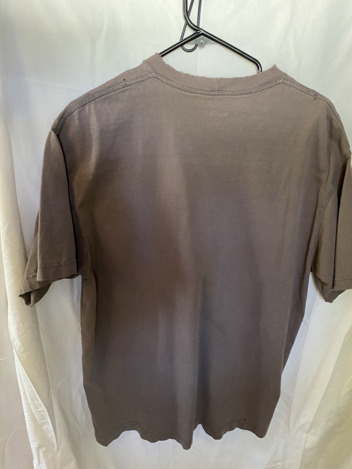 Lot of 2 Carhartt K87 Heavyweight Cotton Pocket T-Shirts Men&rsquo;s L Sand & Charcoal