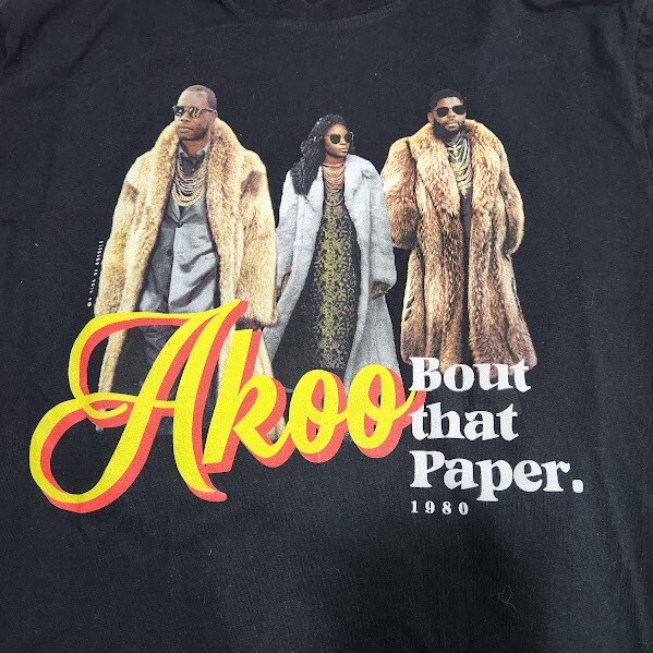 Two AKOO Short Sleeve Black Graphic Tees , « Get Money » L, « About that paper » XL