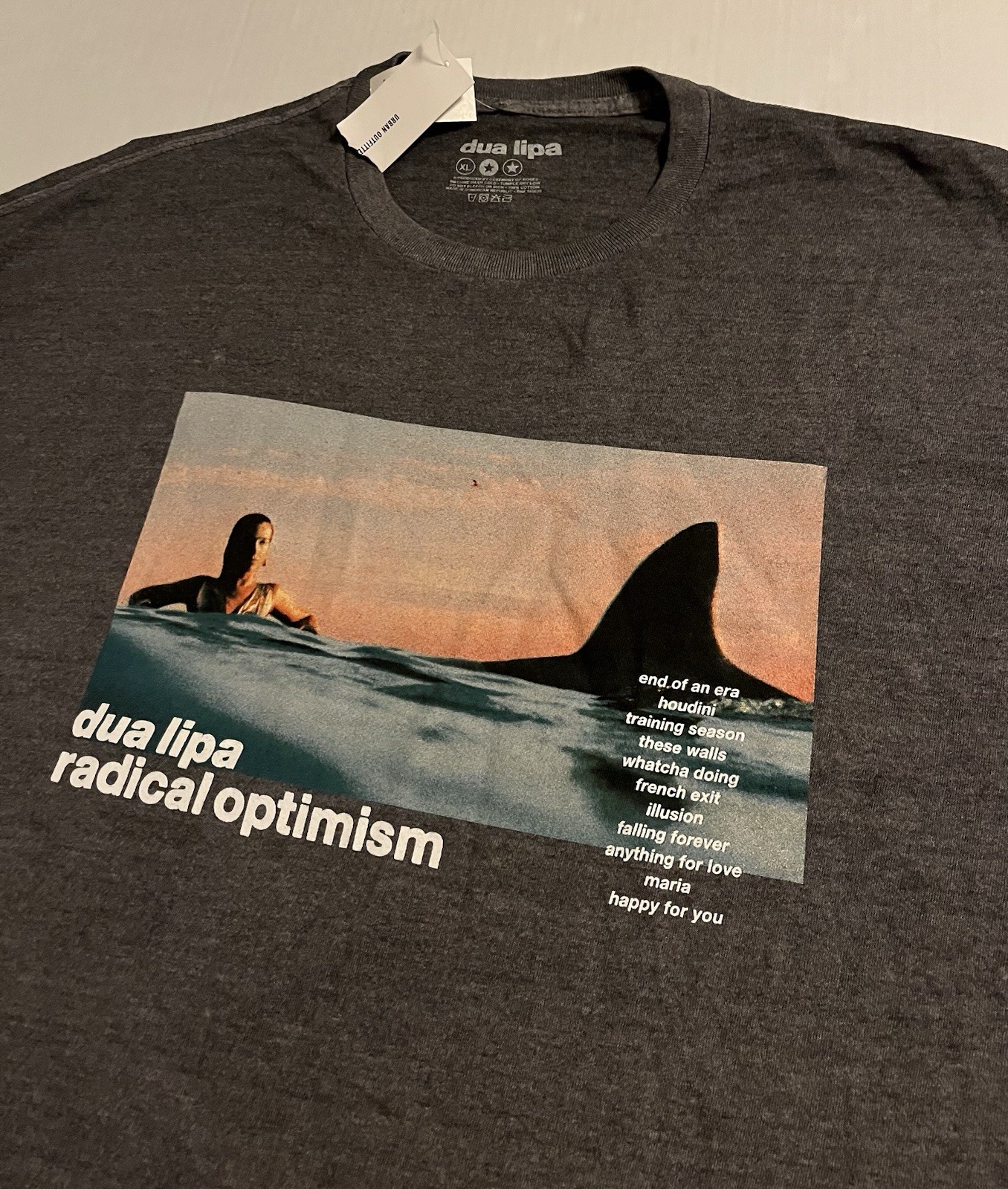 NWT Dua Lipa Radical Optimism Urban Outfitters T-Shirt XL Music Album Tour Pop