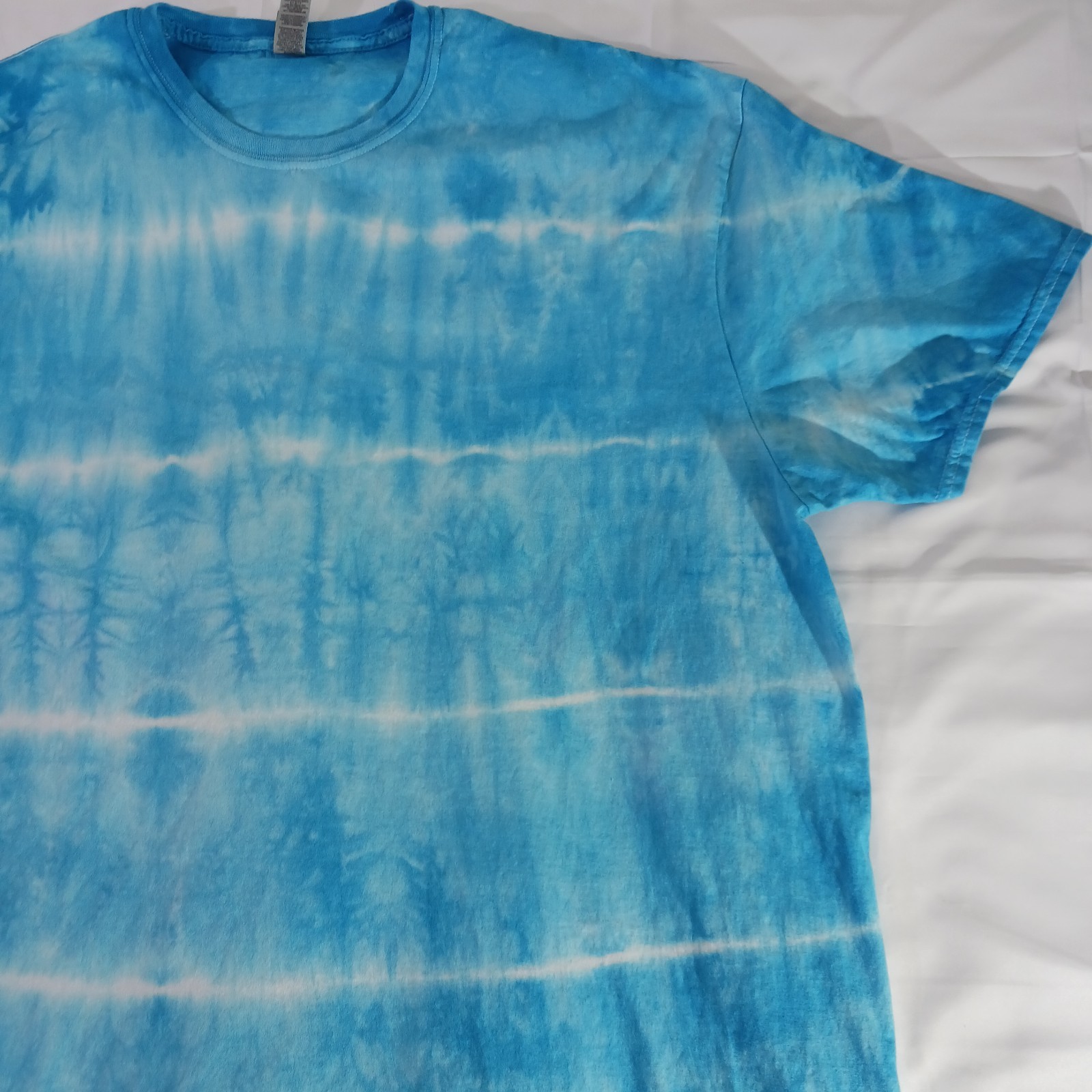 Gildan Tie Dye T Shirt Mens 3XL Blue White Striped Cotton Softstyle NWOT