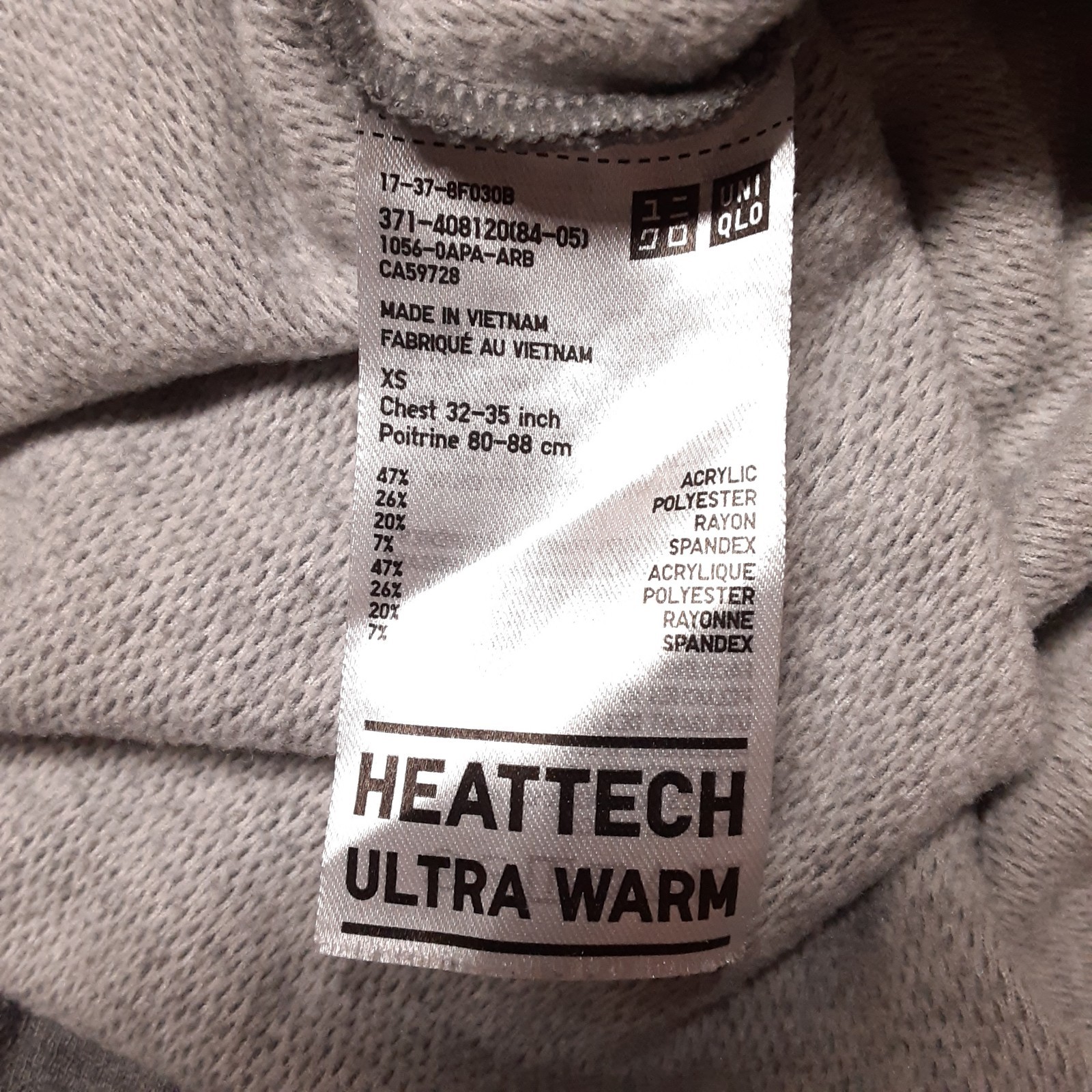 Uniqlo Mens Heattech Ultra Warm LS Thermal Shirt XS 32&Prime;-35&Prime; Gray Crewneck Unisex