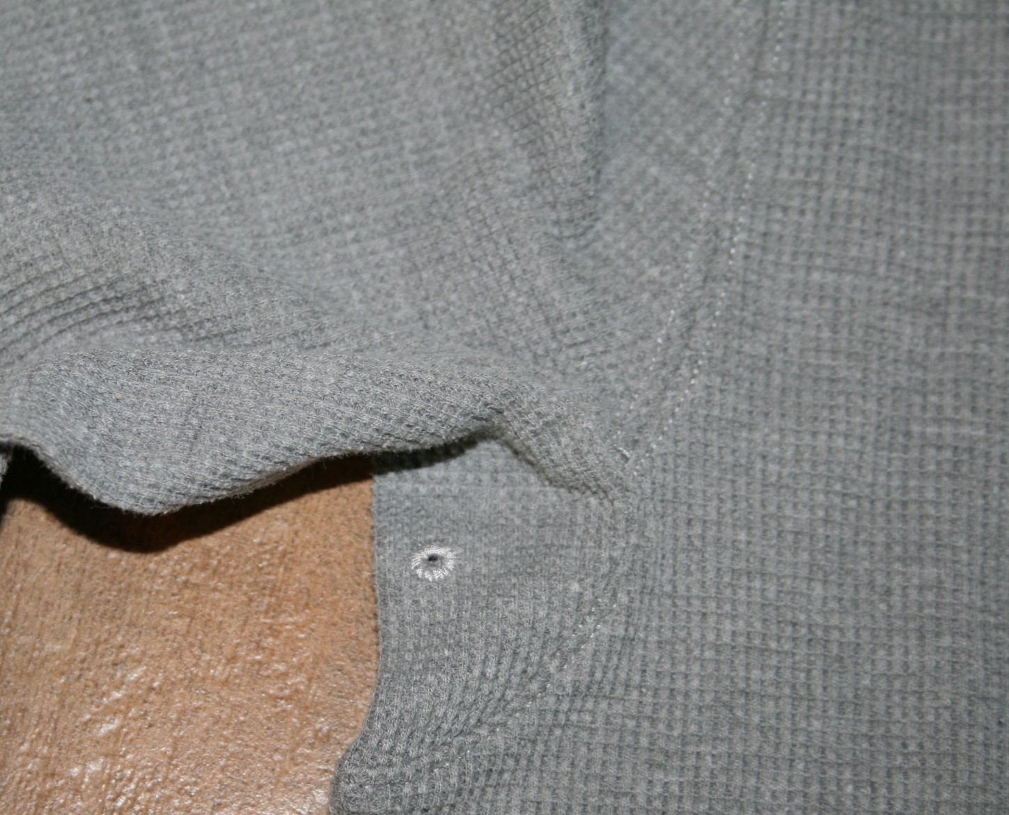 TWO Men&rsquo;s Croft & Barrow Thermal Henley Shirts – gray and white -L/S -small -EUC