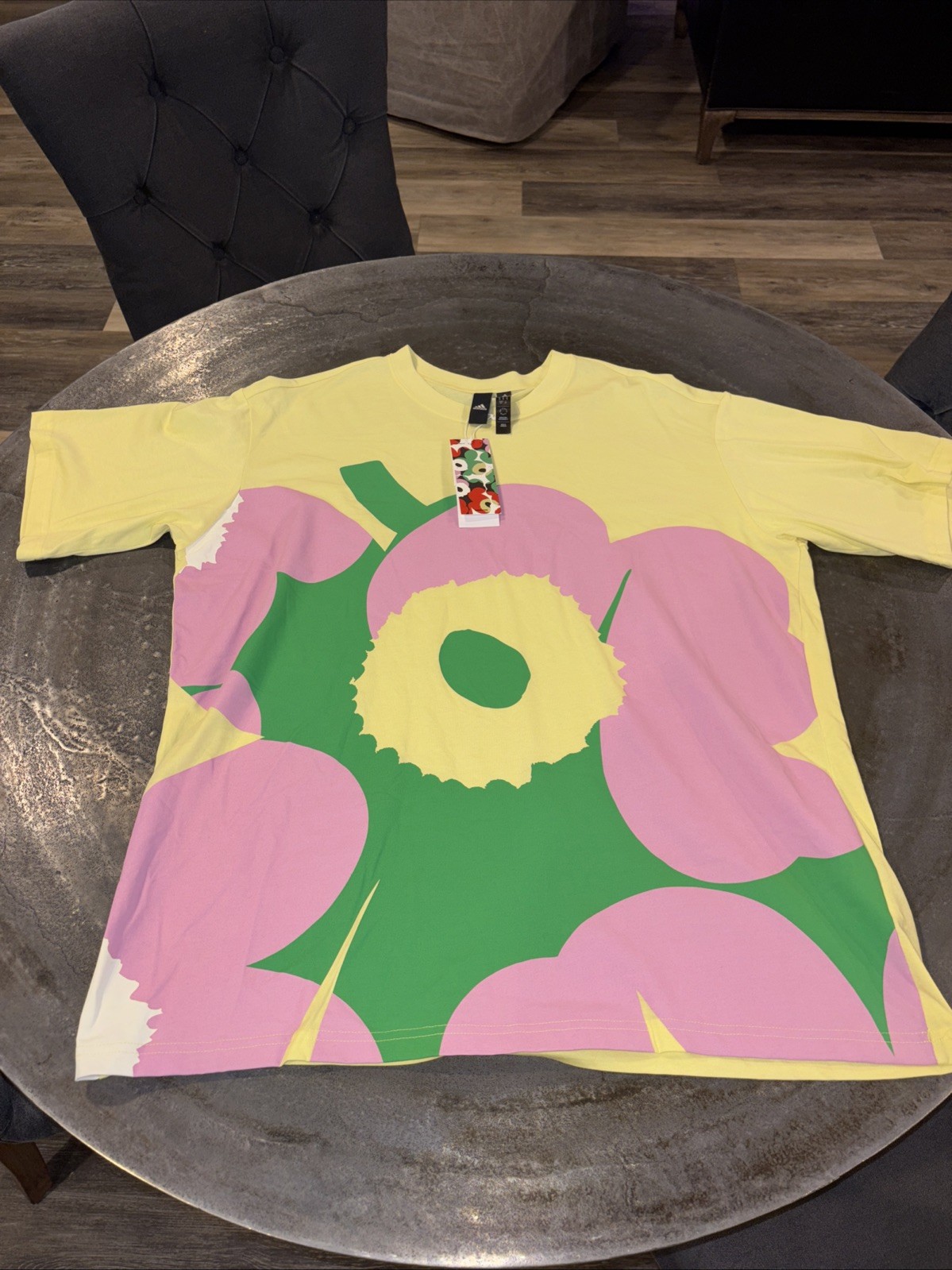 Adidas Marimekko Collab Mens Small Flower Logo Relaxed Baggy T Shirt NWT