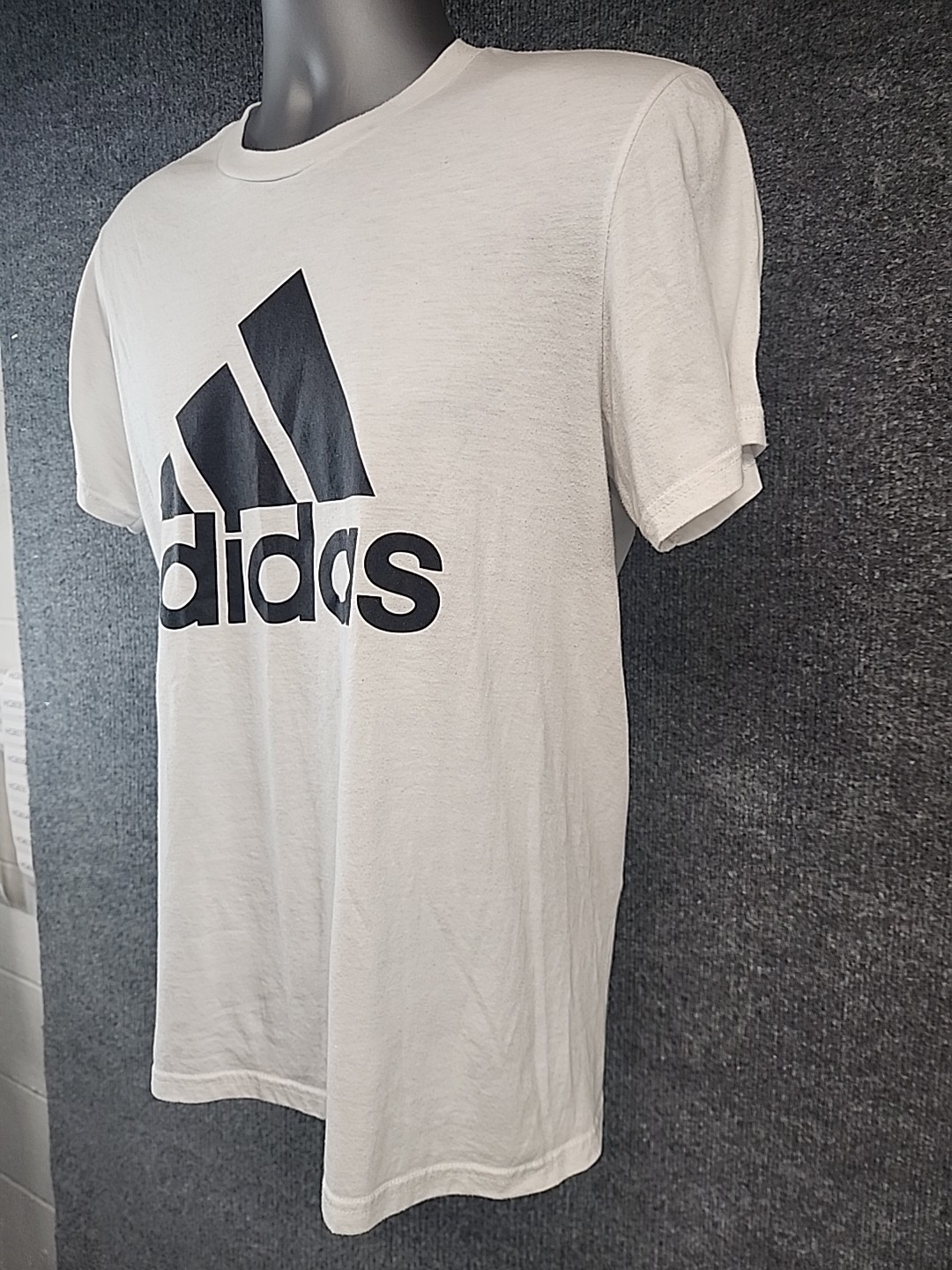 Adidas The GoTo Performance Tee Men&rsquo;s White Graphic T Shirt Size SMALL ClimaLite
