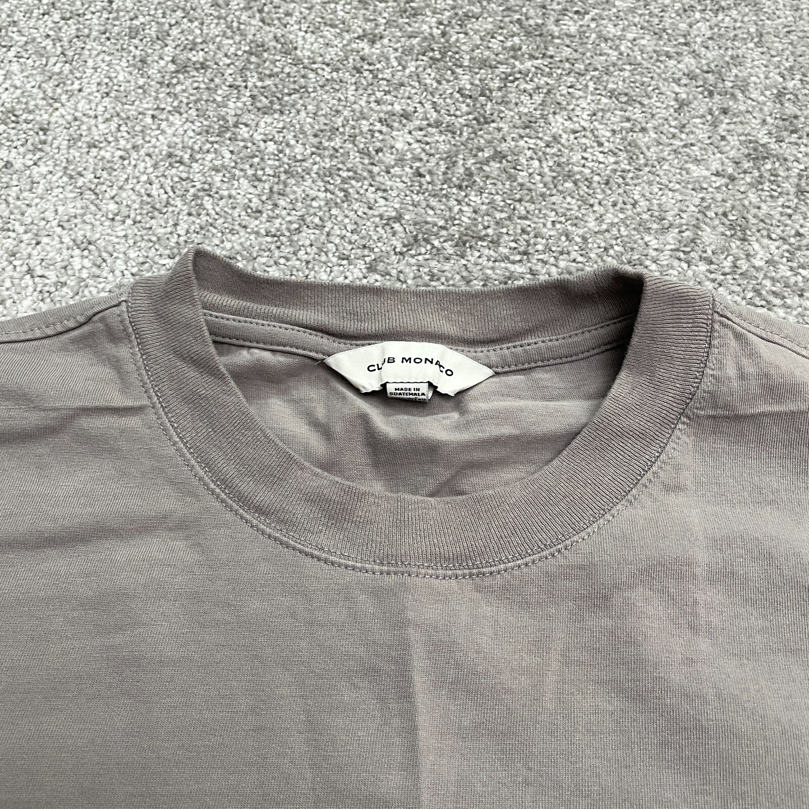 Club Monaco Basic Essential T-Shirt Mens Small Gray Crew Short Sleeve Cotton Tee