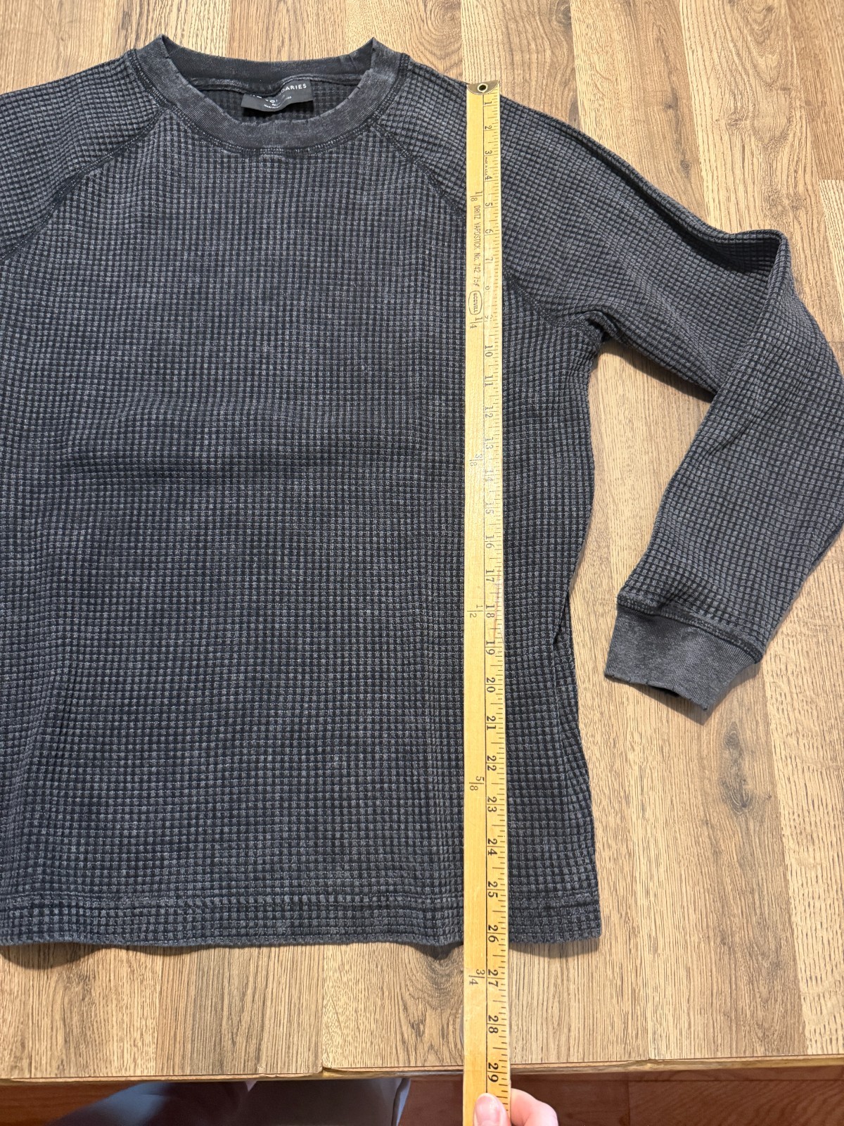 No Boundaries Shirts, Men&rsquo;s Size XL, Black, Crewneck, Long Sleeve