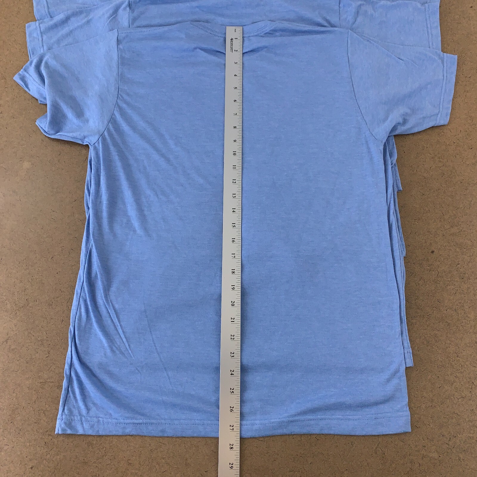 Lot of 5 Tultex 241 Unisex Size Medium Blue Short Sleeve Poly-rich Blend Tees