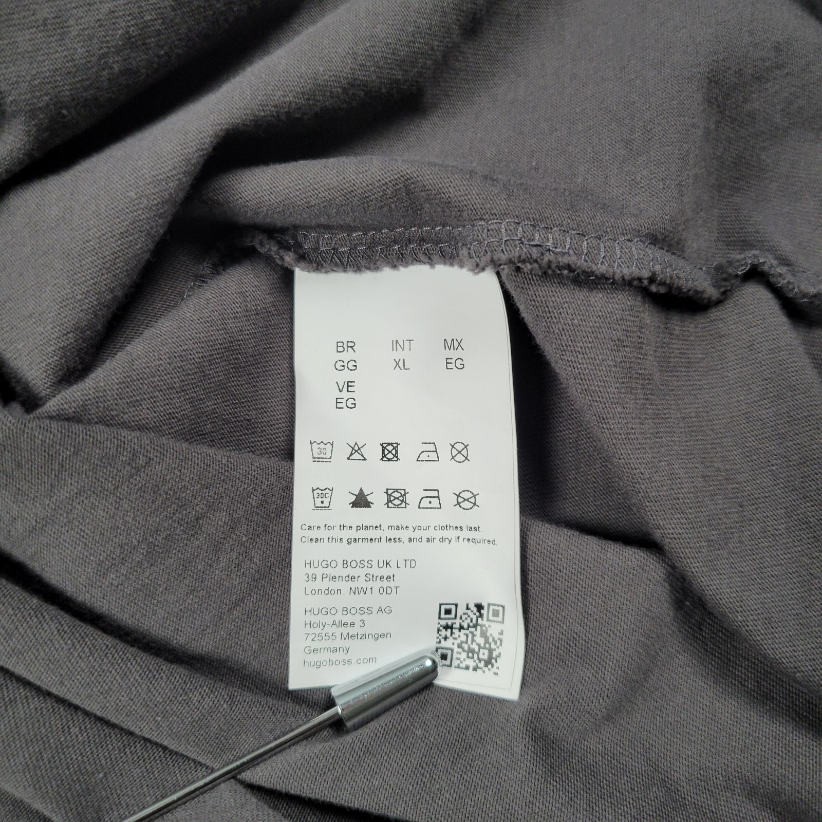 Hugo Boss Shirt Men XL Gray Big Logo Textured Spell Out Luxury Designer Tee