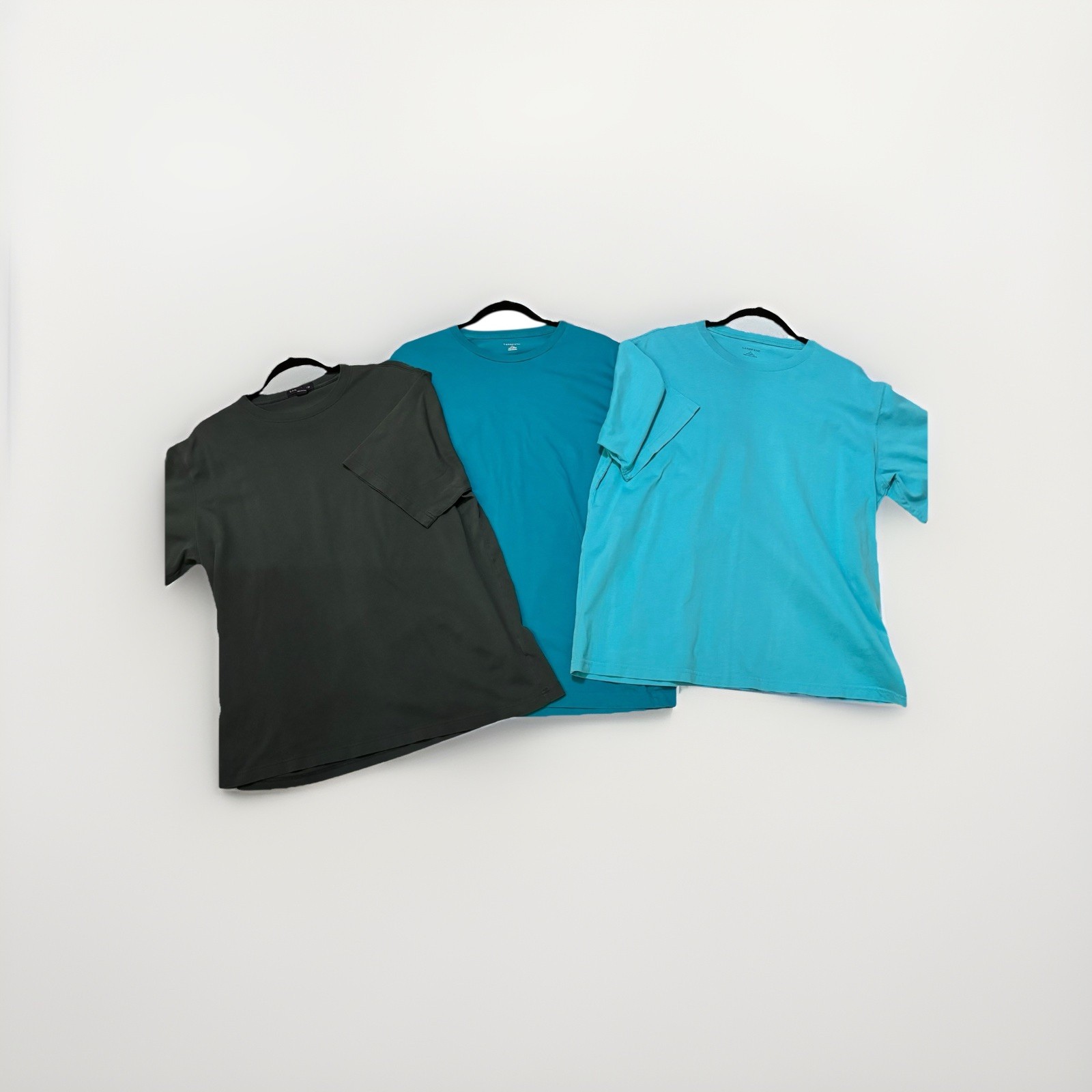Lands&rsquo; End Crew Neck T-shirt 100% Cotton Men’s l Large Blue/green Undershirt