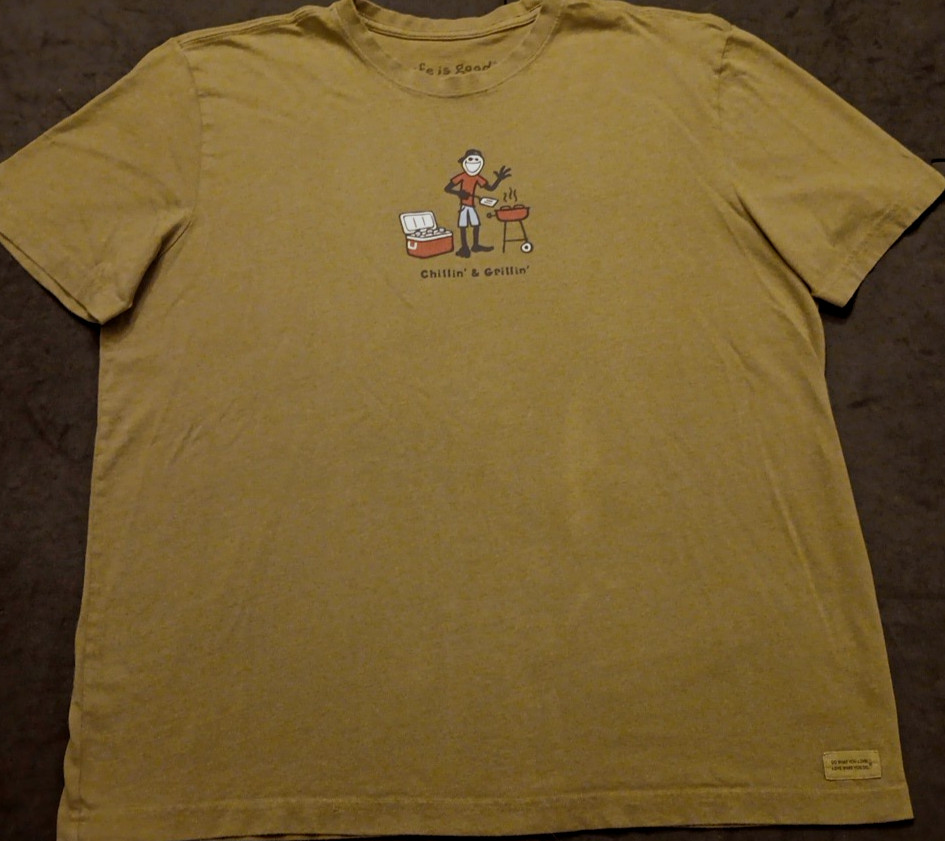 Men&rsquo;s XL Life Is Good Vintage Chillin&rsquo; & Grillin&rsquo; Graphic T Shirt