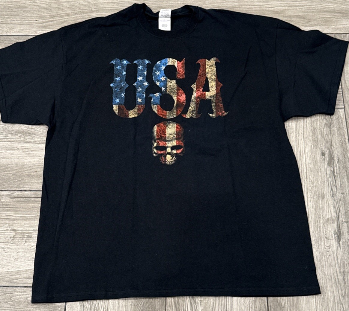 USA Skull Biker T-Shirt Distressed Gothic Patriotic Gildan 2021 Tee Size 2XL