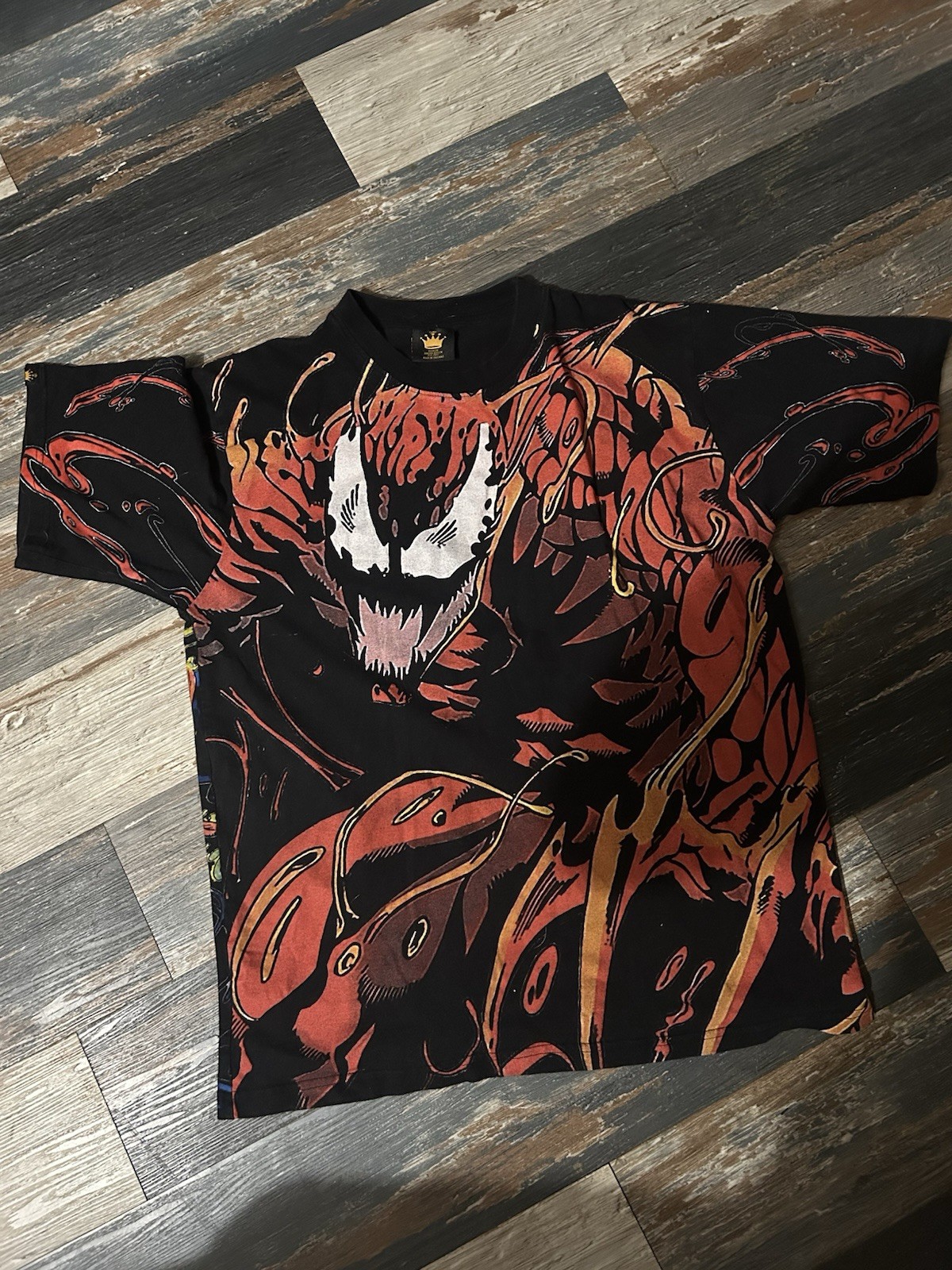 CARNAGE vs VENOM AOP Size XL Vintage Style Modern Print