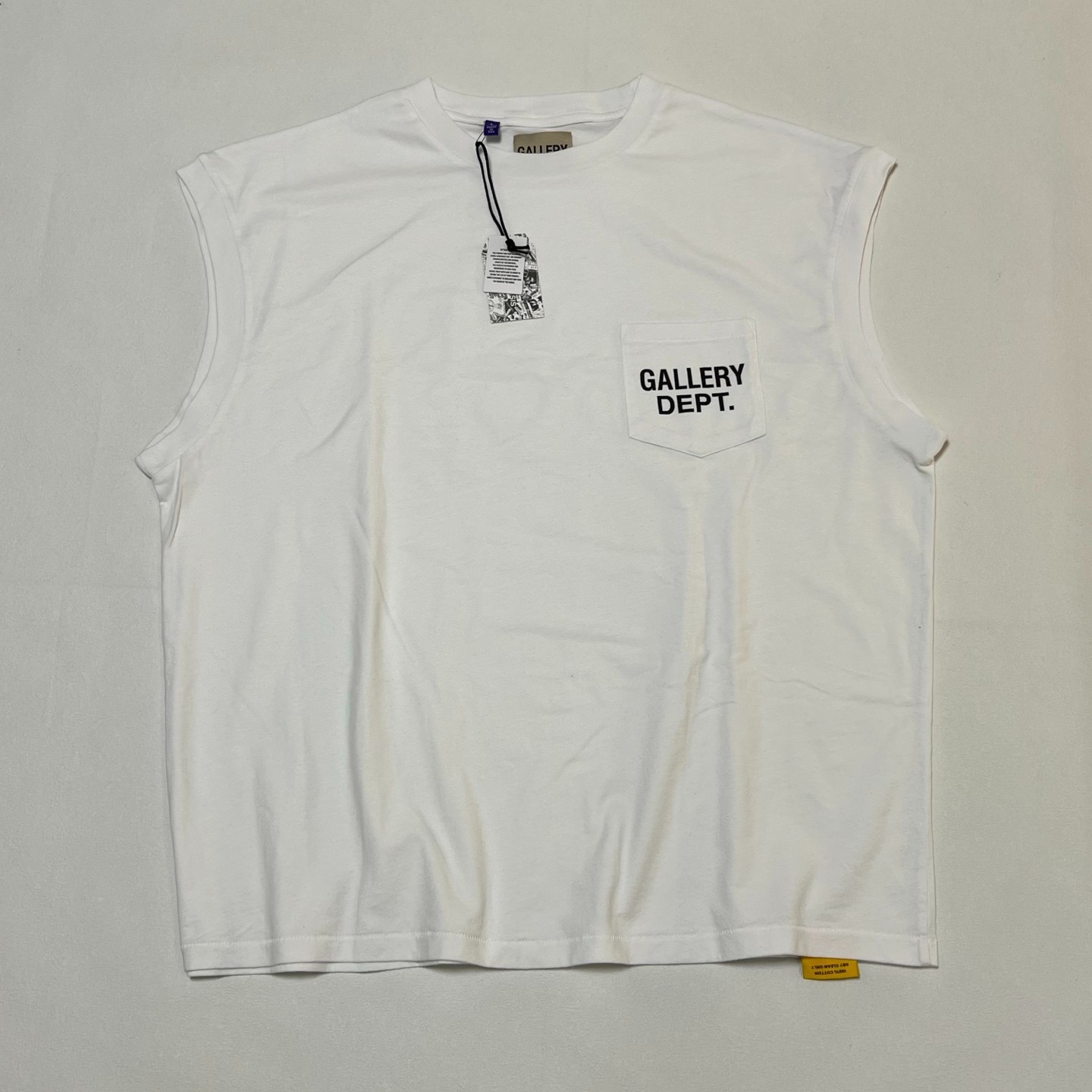 Gallery Dept Augi Sleeveless Tee White Mens Large Pocket Logo NWT