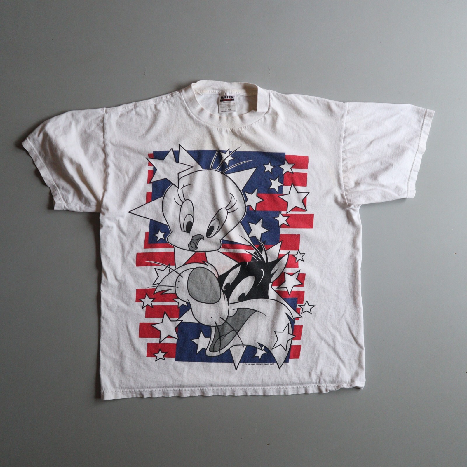 Vintage Looney Tunes Shirt 90s White Adult XL Tweety Bird Sylvester Cat
