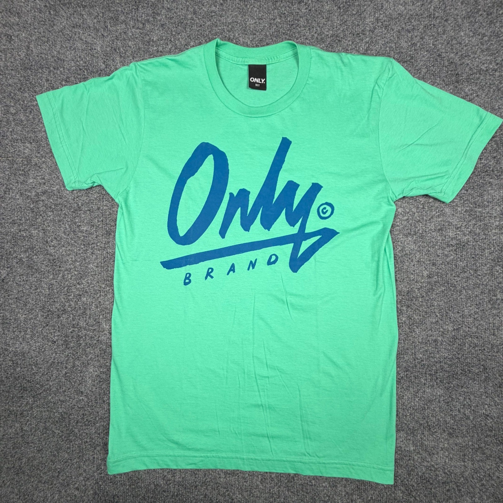 Only NY Mens Graphic T-Shirt Green Blue Logo Print Short Sleeve Crew Neck M