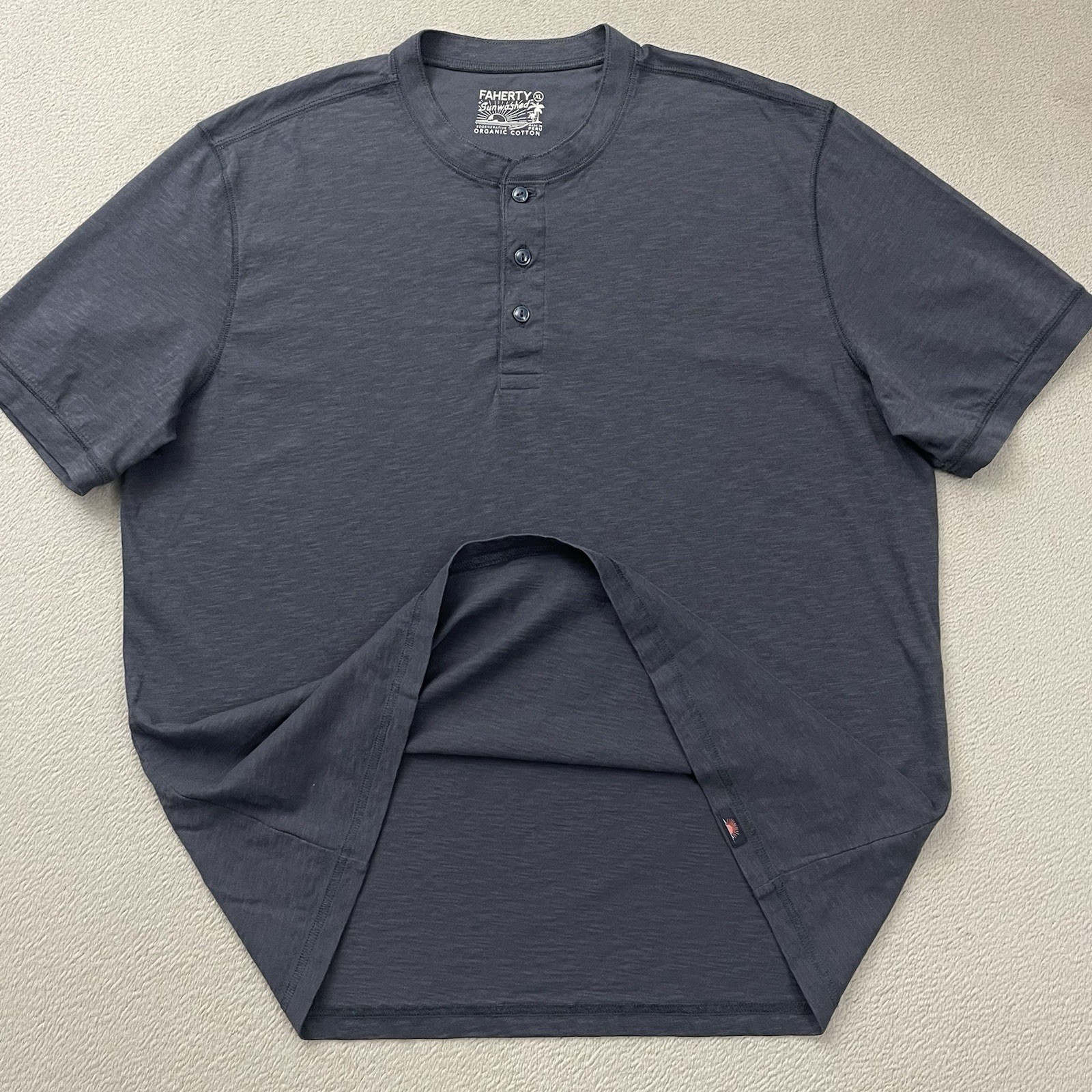 Faherty Sunwashed Henley Shirt Mens XL Blue Short Sleeve Organic Cotton