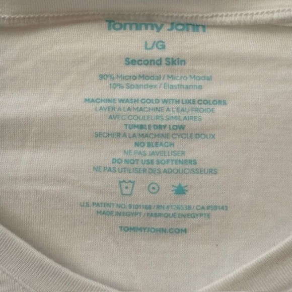 Tommy John Second Skin White V-Neck Undershirt Mens Large 1159103