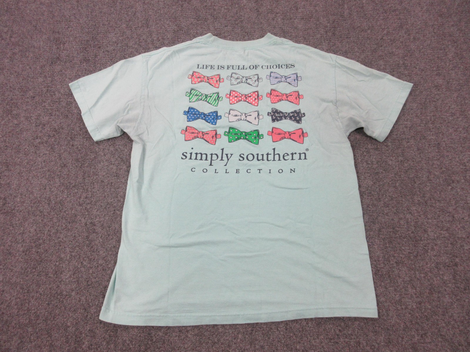 Simply Southern Shirt Mens Large Green Bow Tie Graphic Tee Preppy Collection
