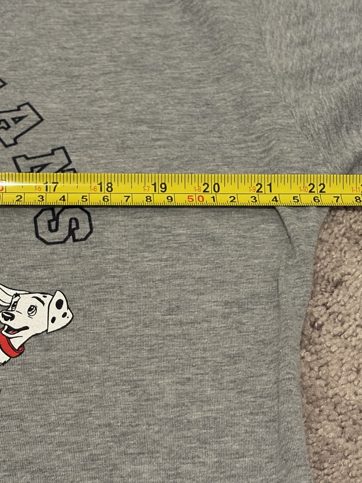 Disney 101 Dalmatians Cruella Deville Puppies T Shirt Men’s Size Medium