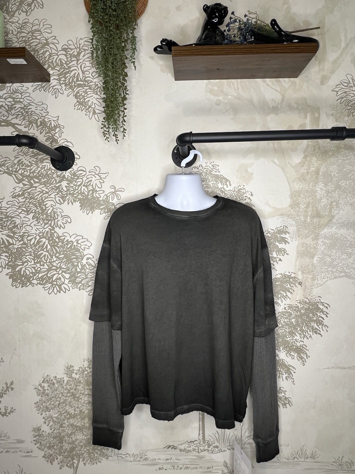 YOUNGLA Rare! SAMPLE PROTO. Size M Long Sleeve YP8044 Brand New Black/Oil Wash