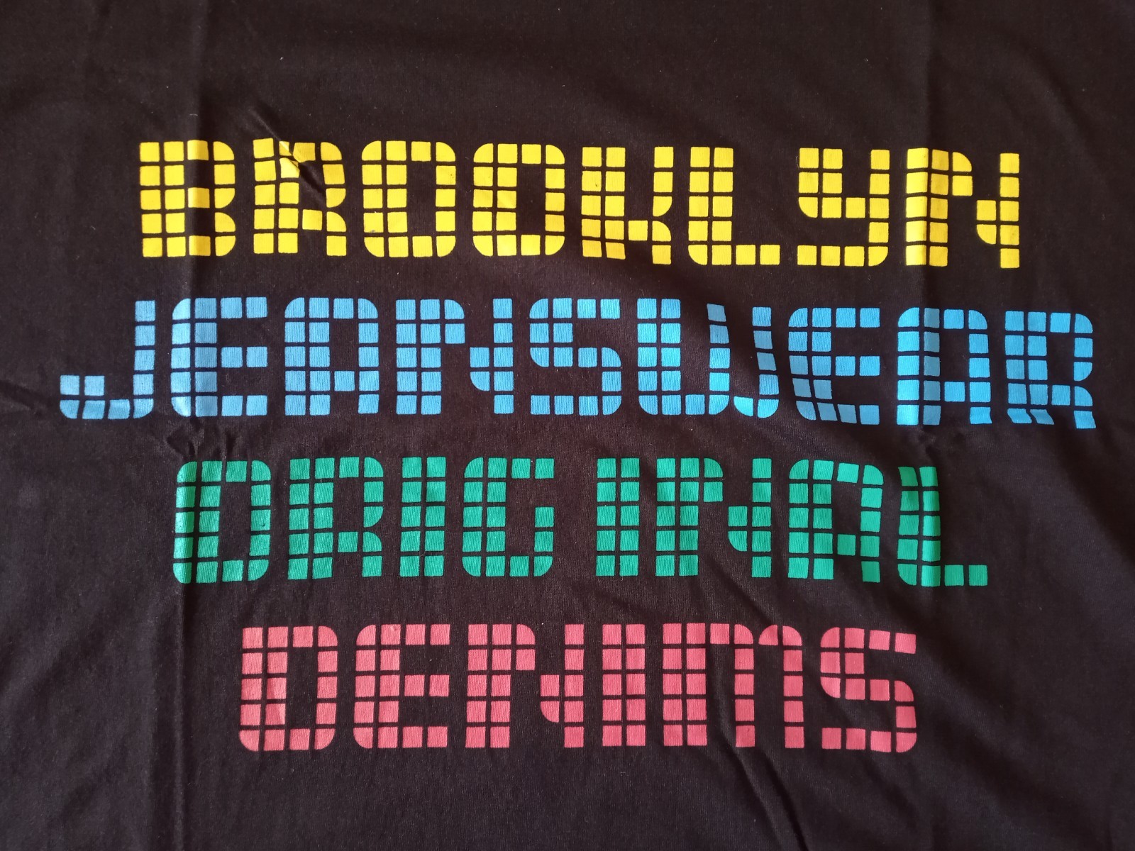 Fantastic Mens Big Size Black Brooklyn Retro Dots Tee – 2XL 3XL 4XL 5XL 6XL