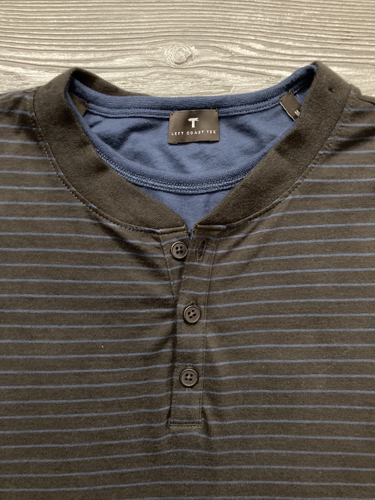Left Coast Tee Long Sleeve Henley Mens Size Medium