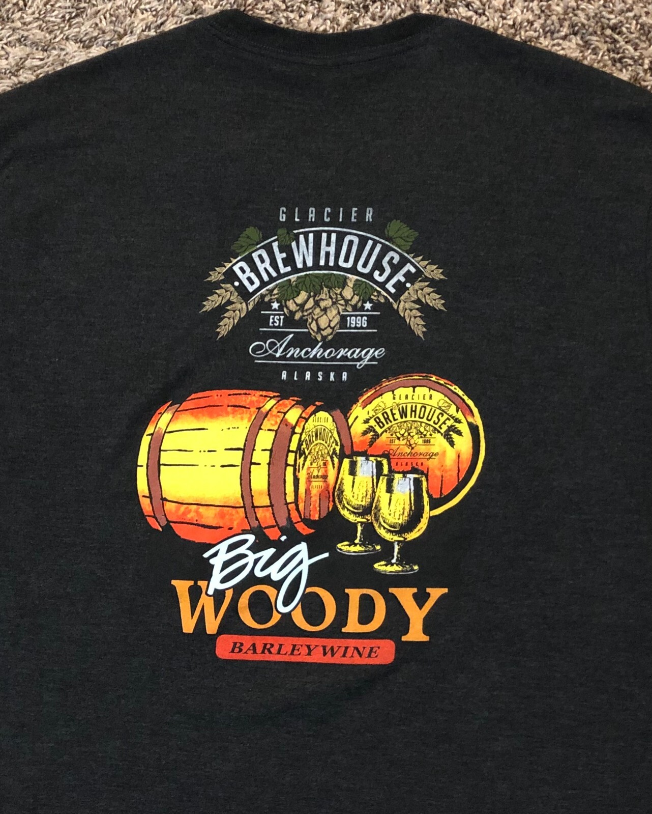Glacier Brewhouse Anchorage Alaska Big Woody Barley Wine T-Shirt Size Medium