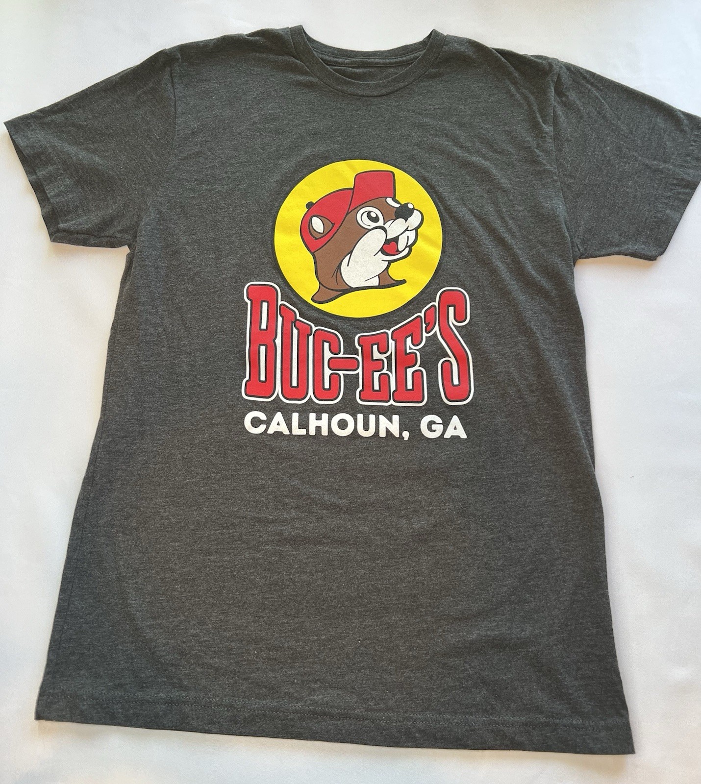 Buc-ee&rsquo;s Calhoun GA Buc-ee Logo Graphic T-Shirt Gray M Cotton Blend