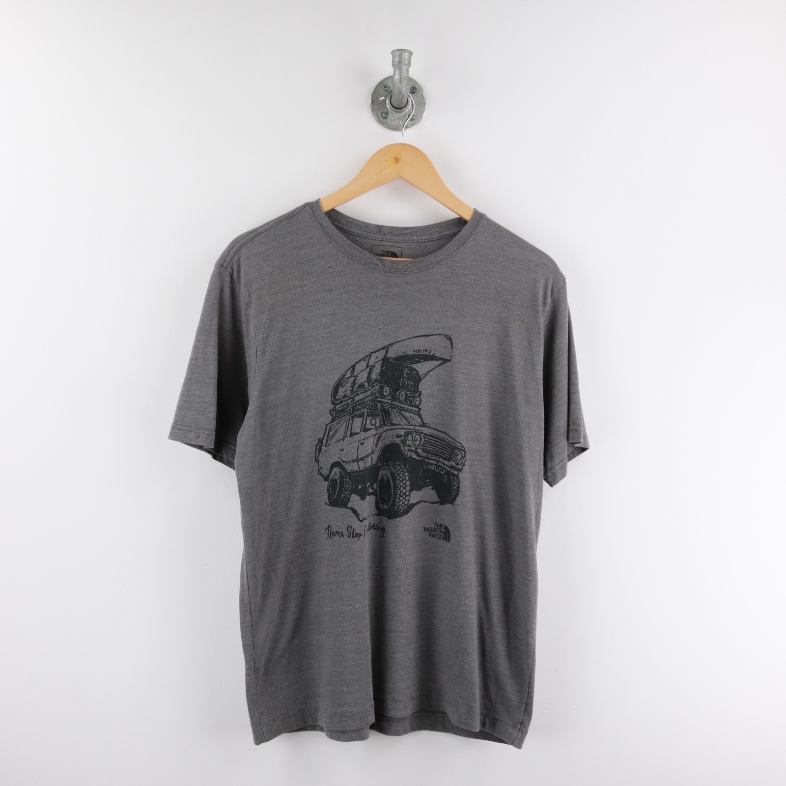 The North Face Mens T-Shirt L Grey Slim Fit Logo Printed Large