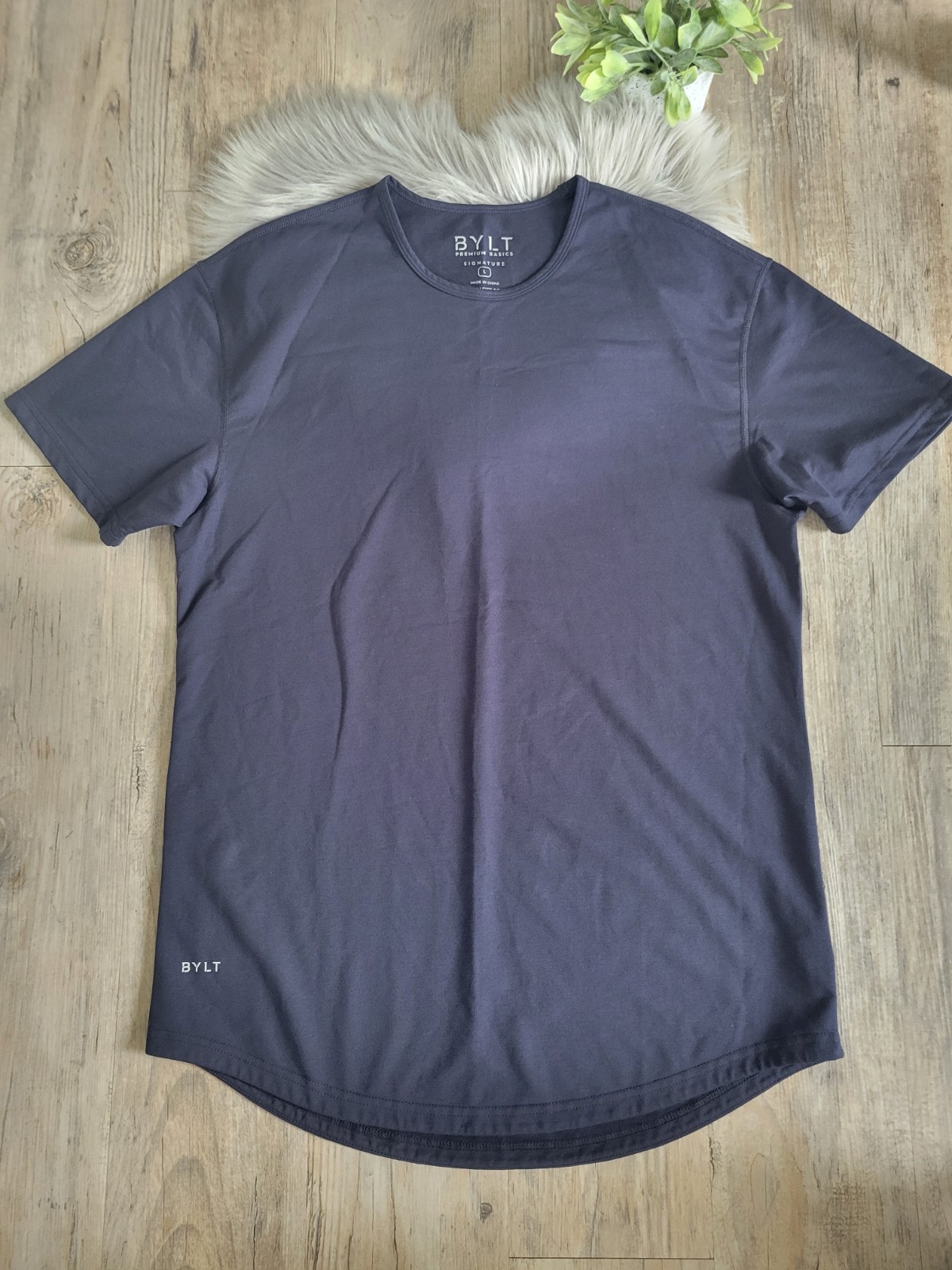 BYLT Premium Basics Signature Drop Cut T Shirt Mens Large Navy Stretch Crew Neck