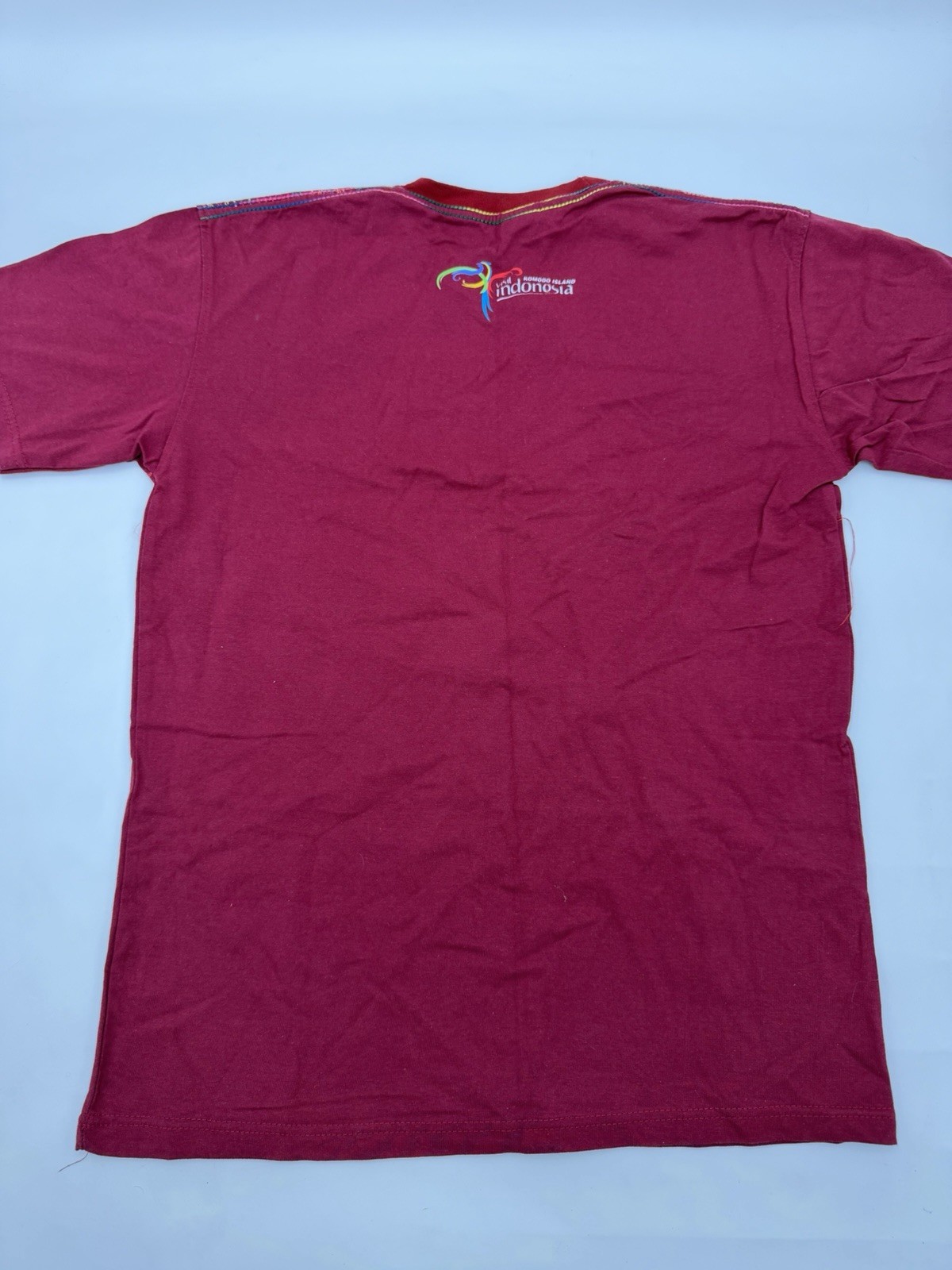 Global Indonesia Komodo Island Graphic T Shirt Size Large New NWOT
