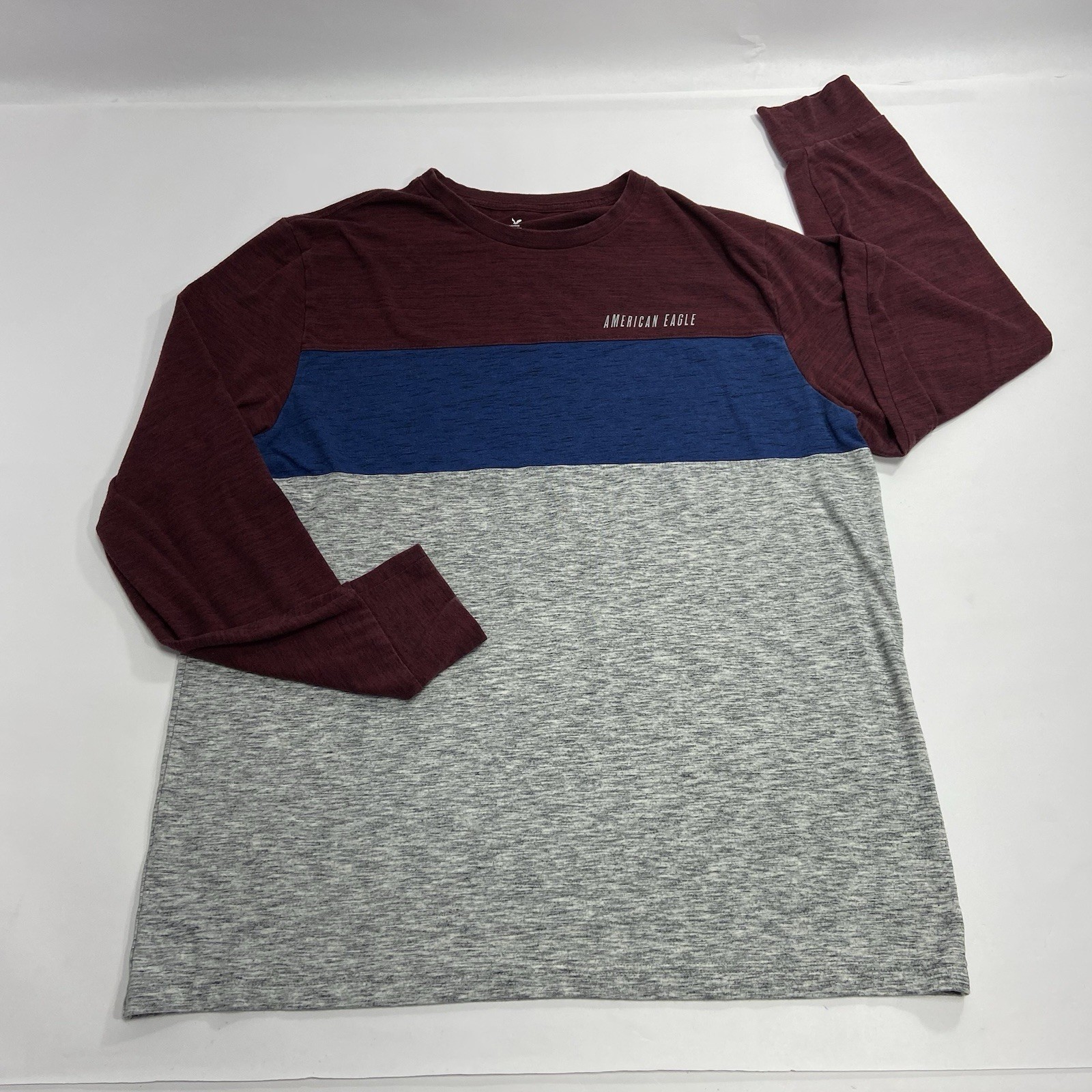 American Eagle Mens XL Heather Gray, Blue And Red Long Sleeve Tee Super Soft