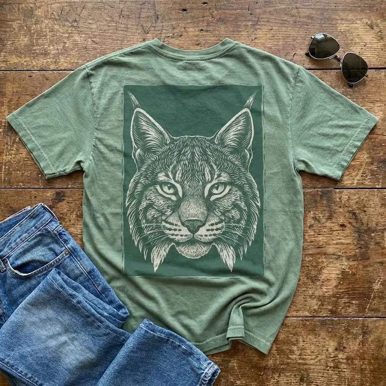 Maine Lynx Wild Cat Back Print Graphic Comfort Tee Men Women