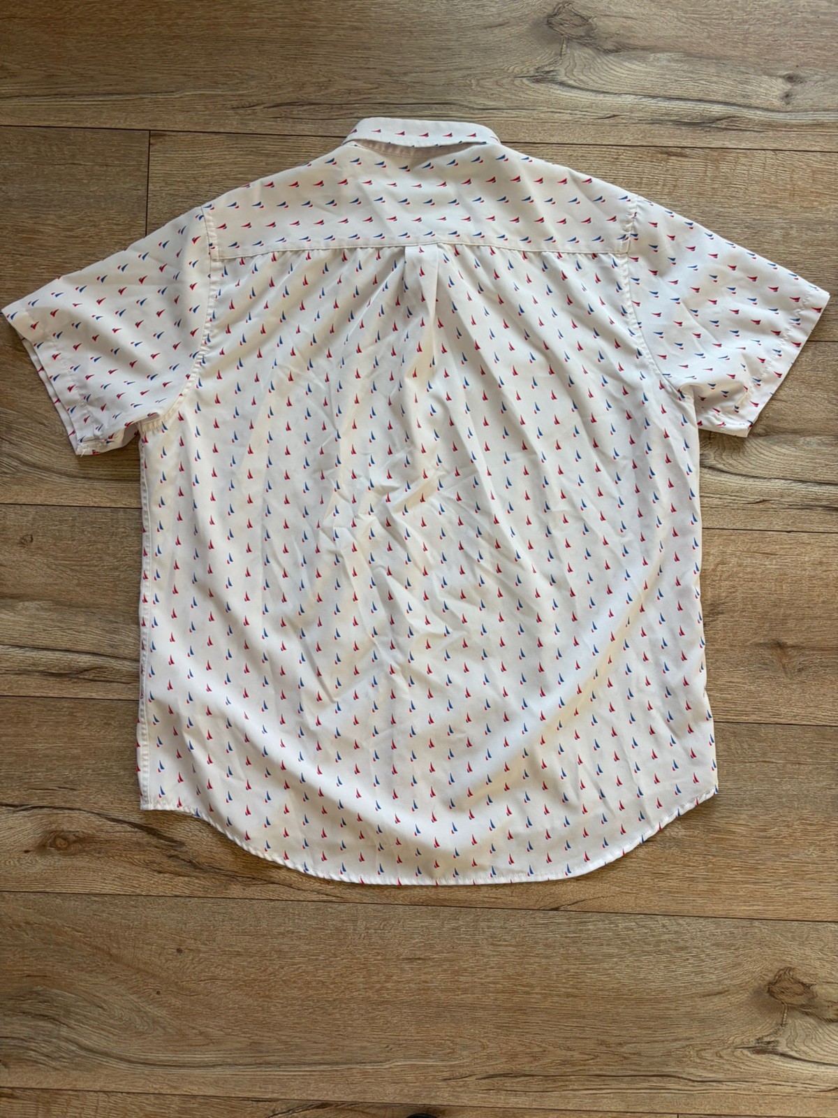 International Report 4 Way Stretch Mens large. Red White And Blue