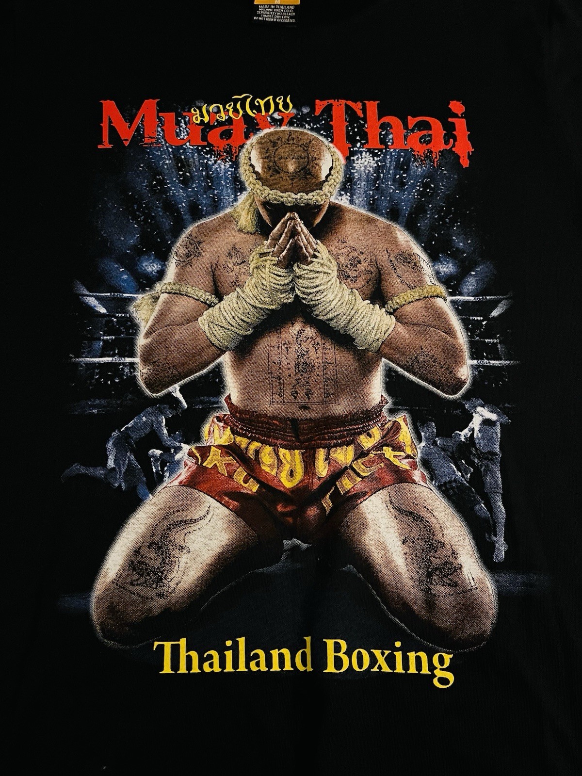 NEW Muay Thai Thailand Boxing Sparkle T-Shirt MEDIUM Saffar MMA Tattoo NWOT