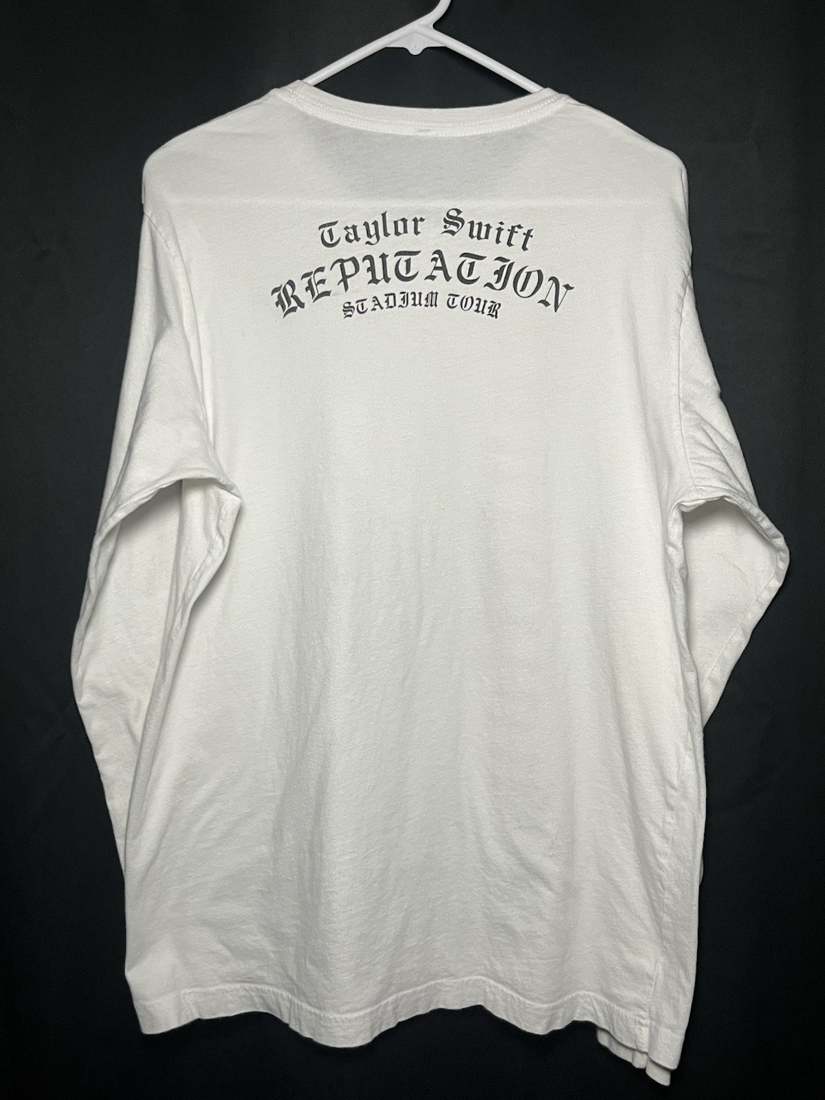 Taylor Swift Shirt Mens Large White Long Sleeve Reputation Stadium Tour Graphic