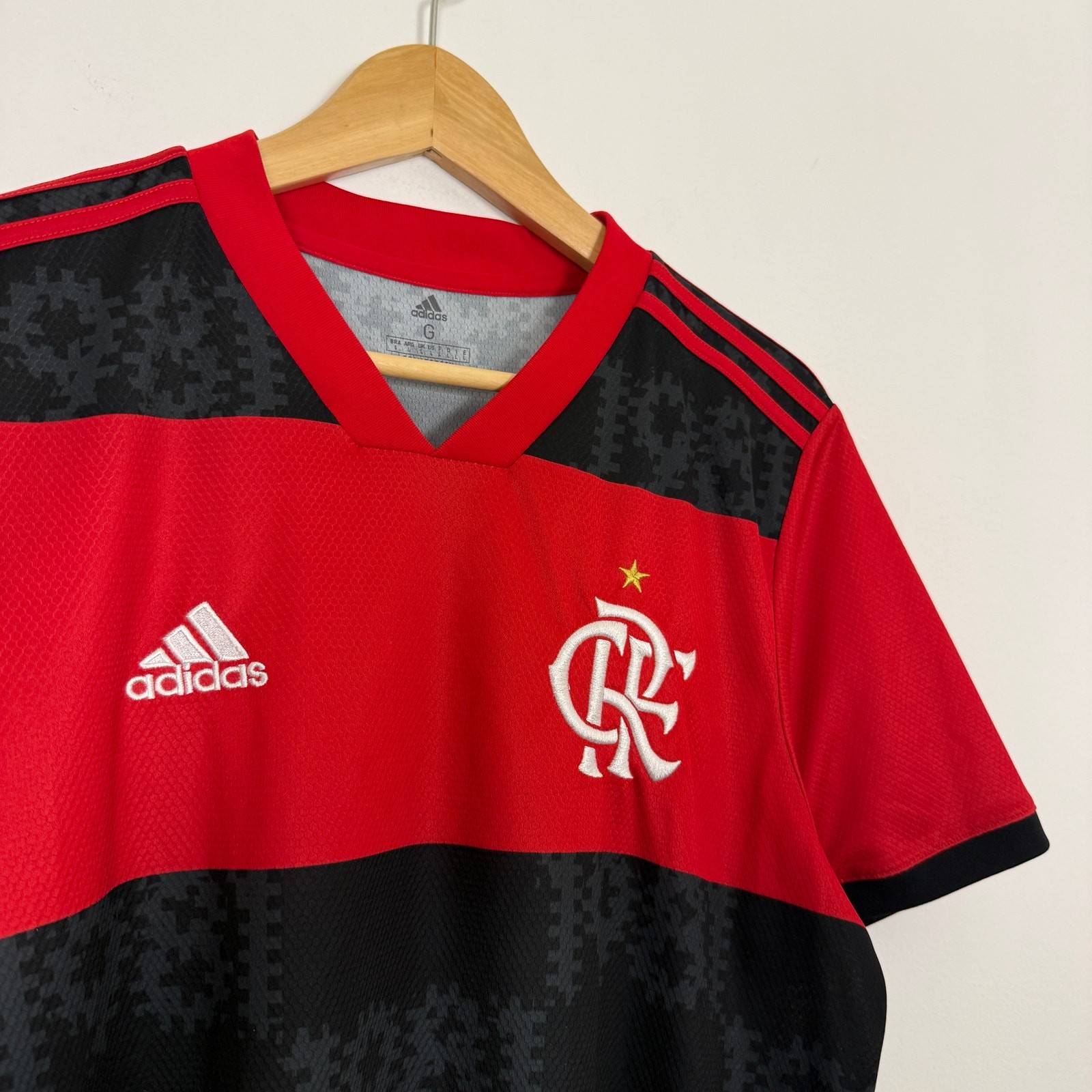 Adidas Flamengo Brazil FIFA Soccer Football Sports Jersey Large Red Black
