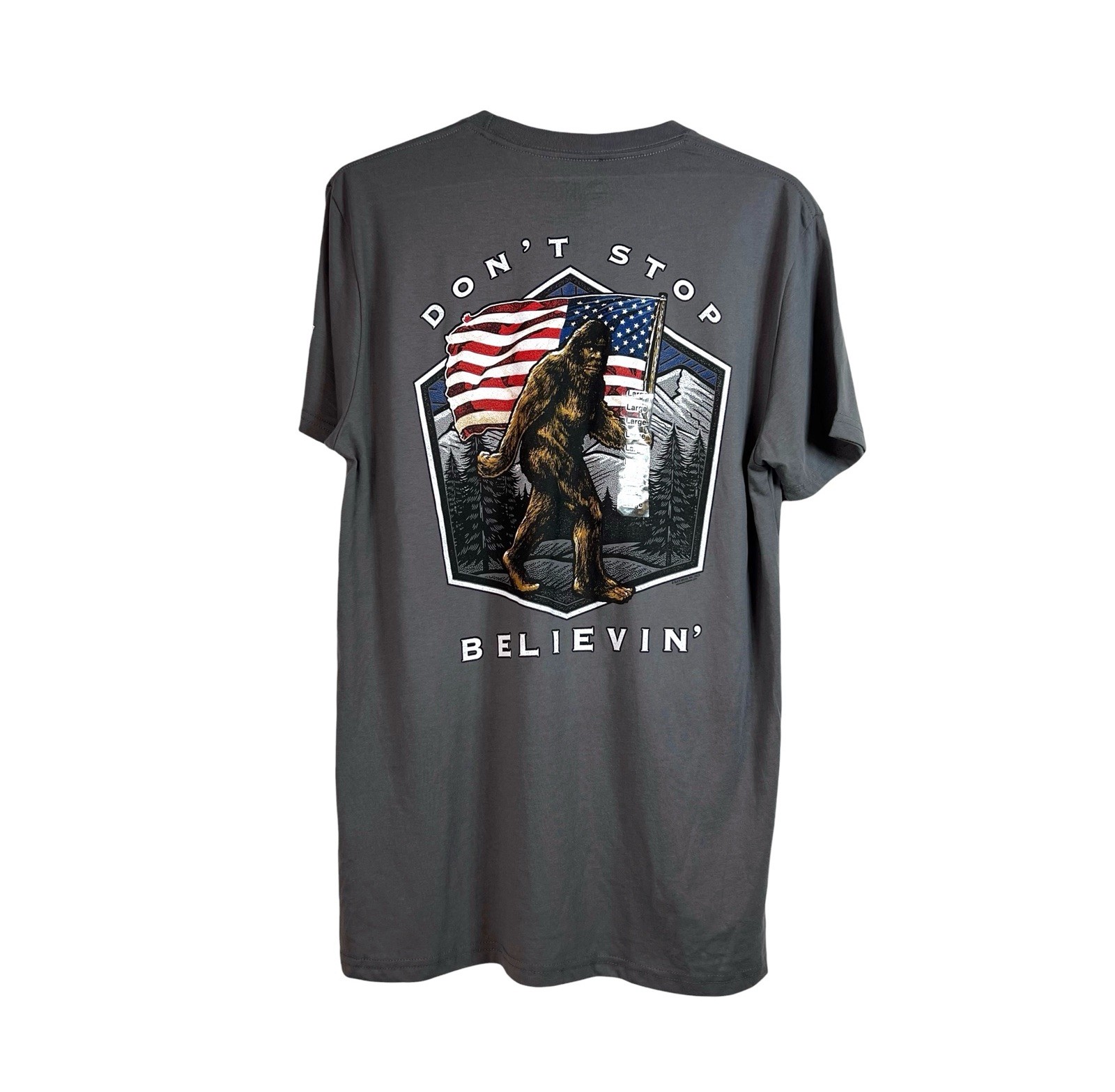 Jedco Mens Buck Wear USA Bigfoot Gray T-Shirt Size L NWT Outdoor Gorpcore