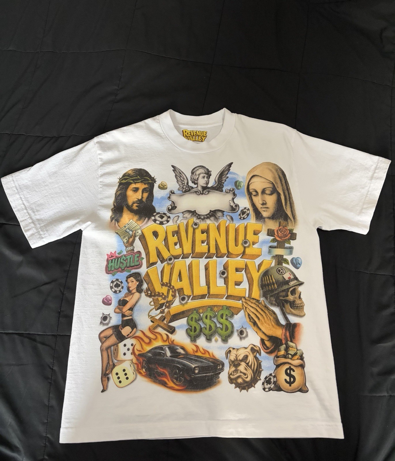 Revenue Valley Money Gambling Graphic White Tee Men&rsquo;s S Crew Neck Short Sleeve