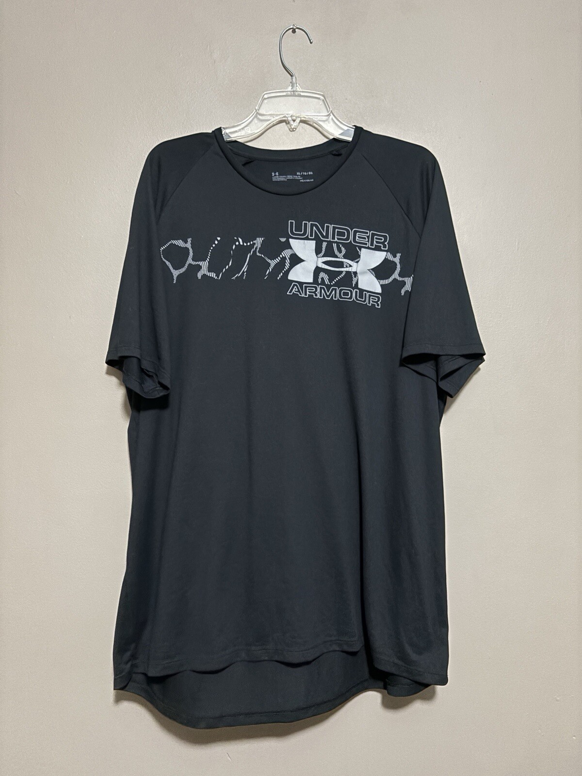 Under Armour Men’s Tech 2.0 Graphic T-Shirt Size XL