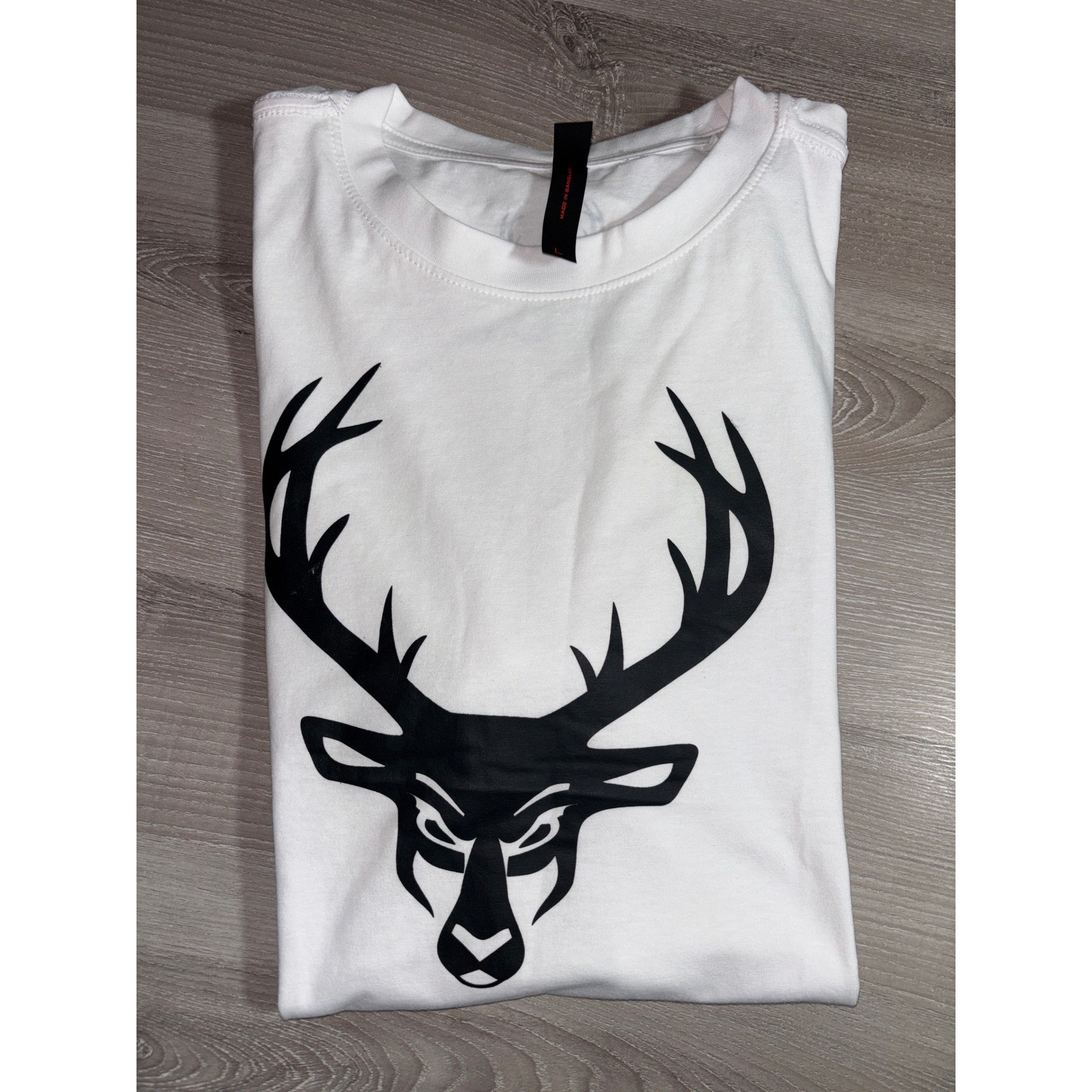 Bucked Up Mens L Graphic T-Shirt Deer Logo American Flag Sleeve Gorpcore Hunting