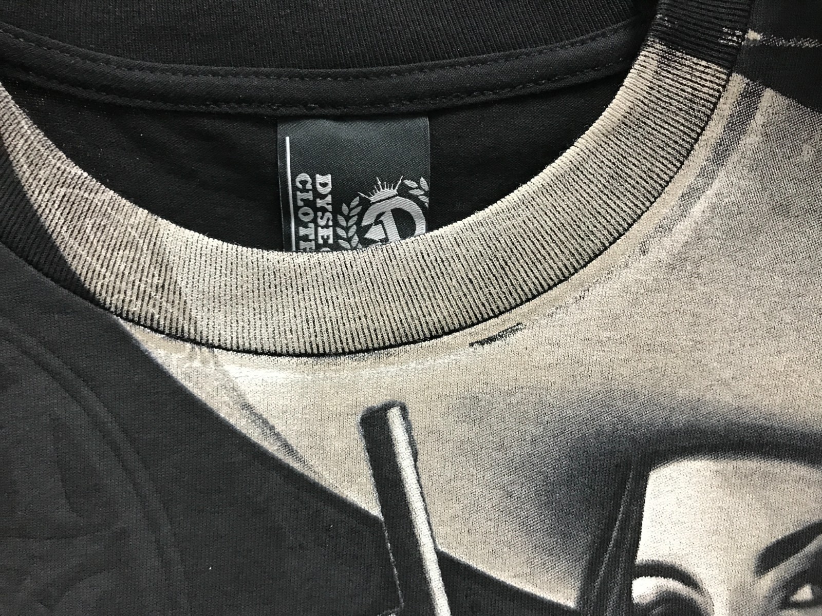 Dyse One Men&rsquo;s T-Shirt « No Love » Black. Sold As Is.