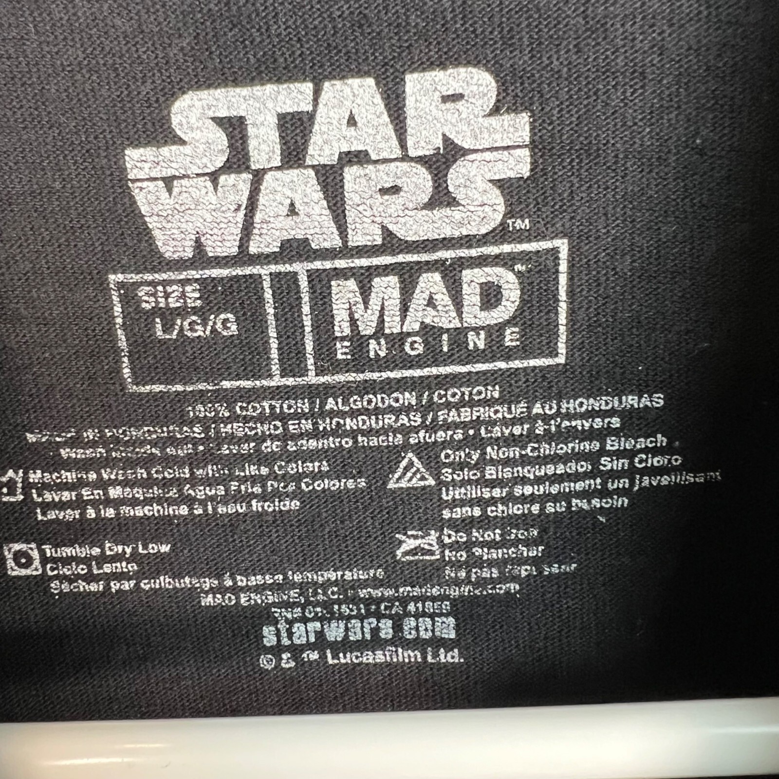 Star Wars Mad Engine Mando Graphic T-Shirt Large Black Cotton Short Sleeve Mens