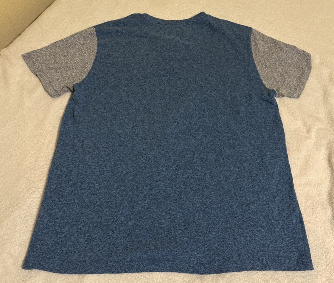 Men’s Old Navy Blue and Grey Short Sleeve Henley Button Shirt